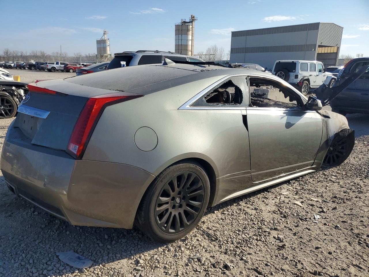 2011 Cadillac Cts Premium Collection Beige vin: 1G6DS1EDXB0136557