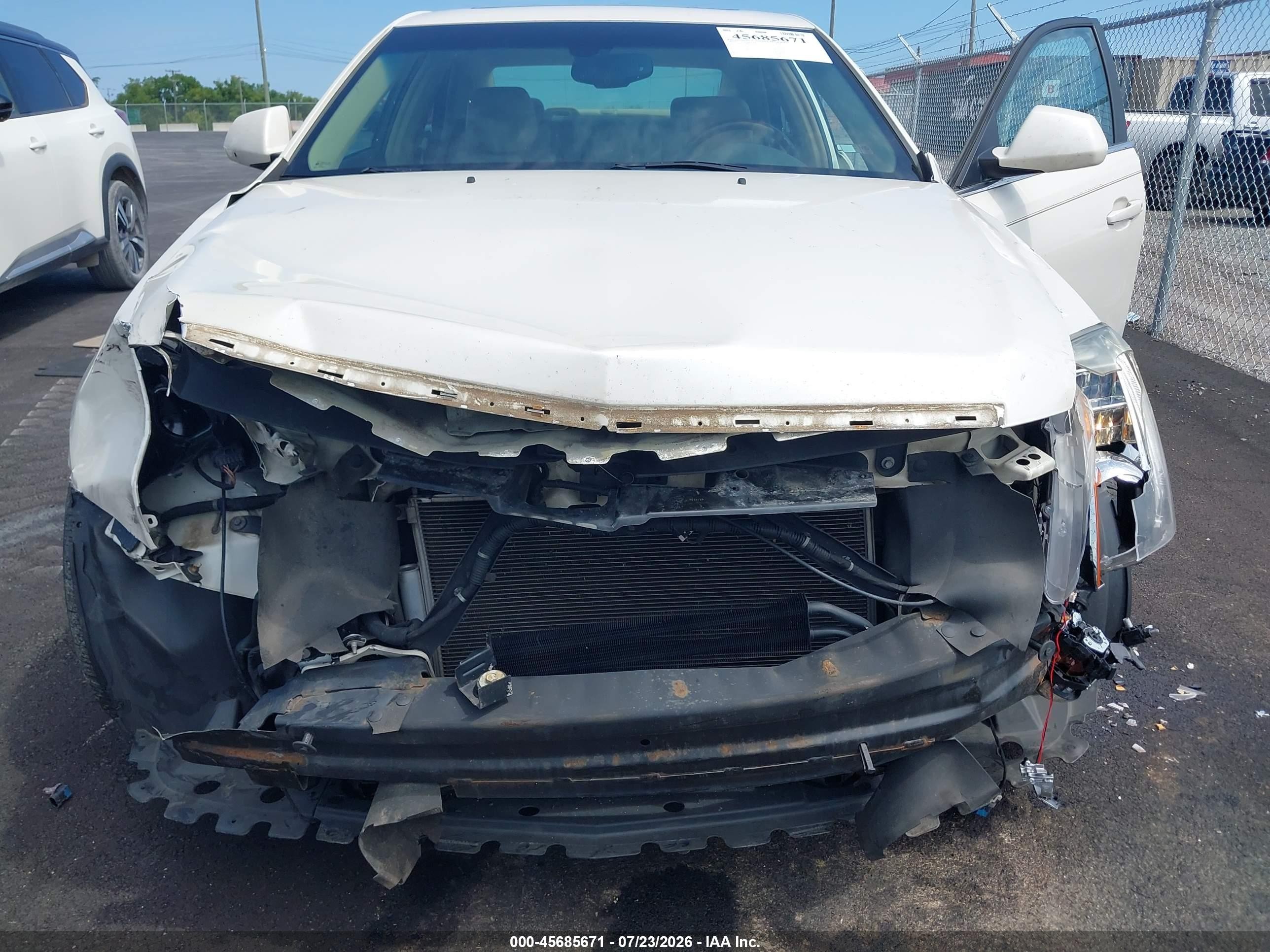 2013 Cadillac Cts Premium White vin: 1G6DS5E39D0145591