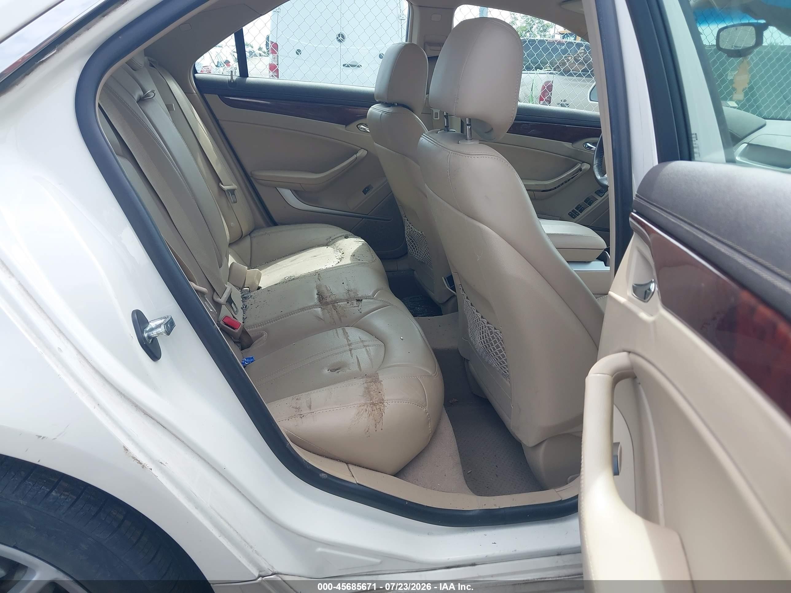 2013 Cadillac Cts Premium White vin: 1G6DS5E39D0145591