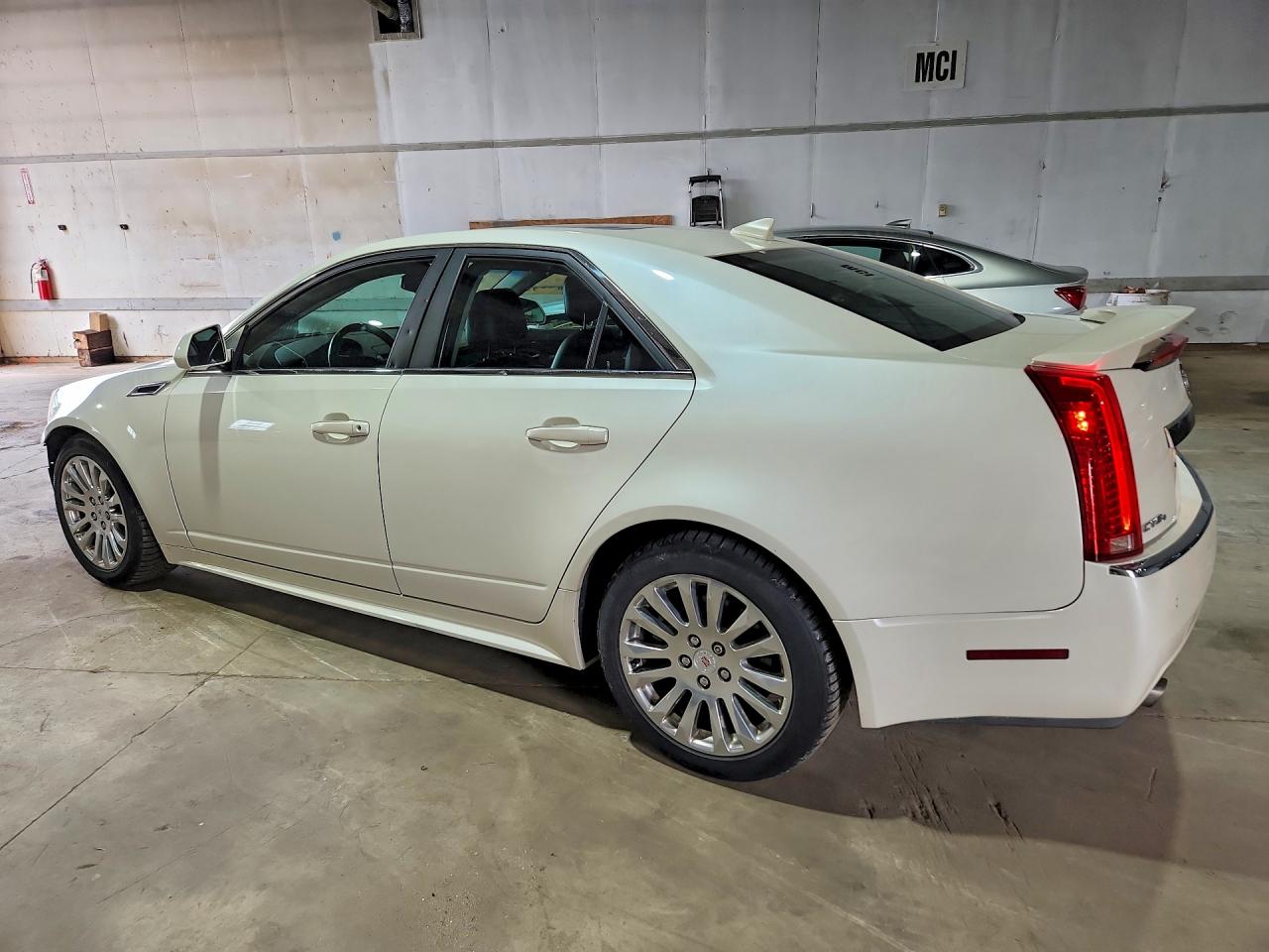 2013 Cadillac Cts Premium Collection White vin: 1G6DS5E3XD0141792