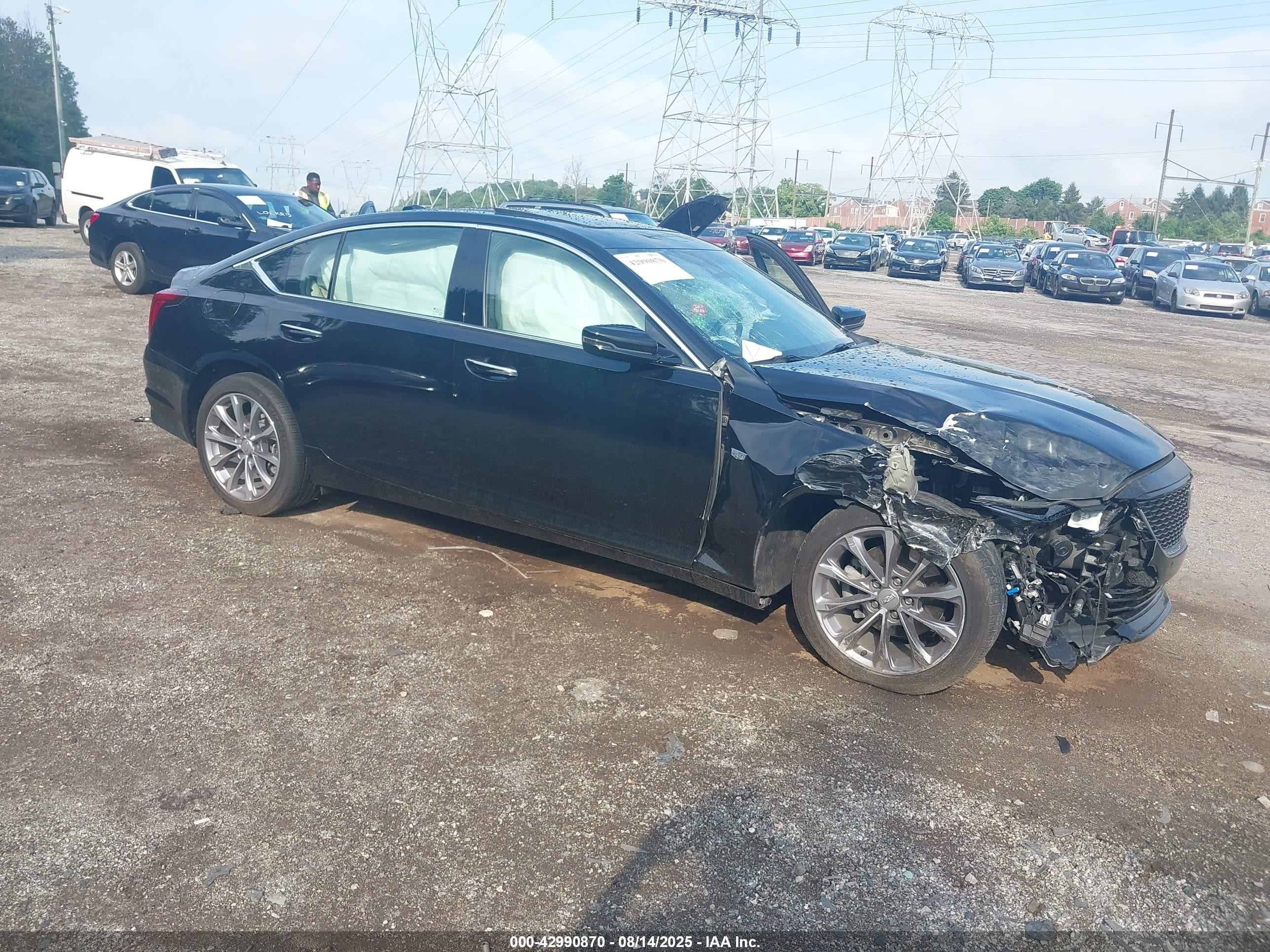 1G6DS5RWXP0102564