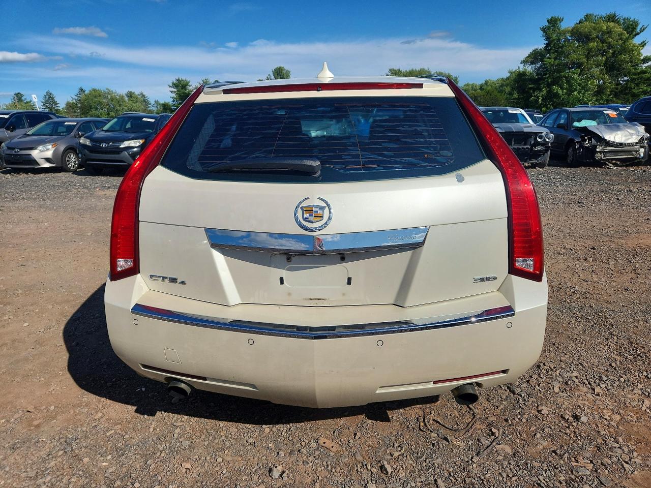2010 Cadillac Cts Premium Collection White vin: 1G6DS8EV3A0107336