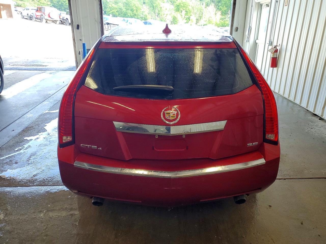 2010 Cadillac Cts Premium Collection Red vin: 1G6DS8EV9A0111679