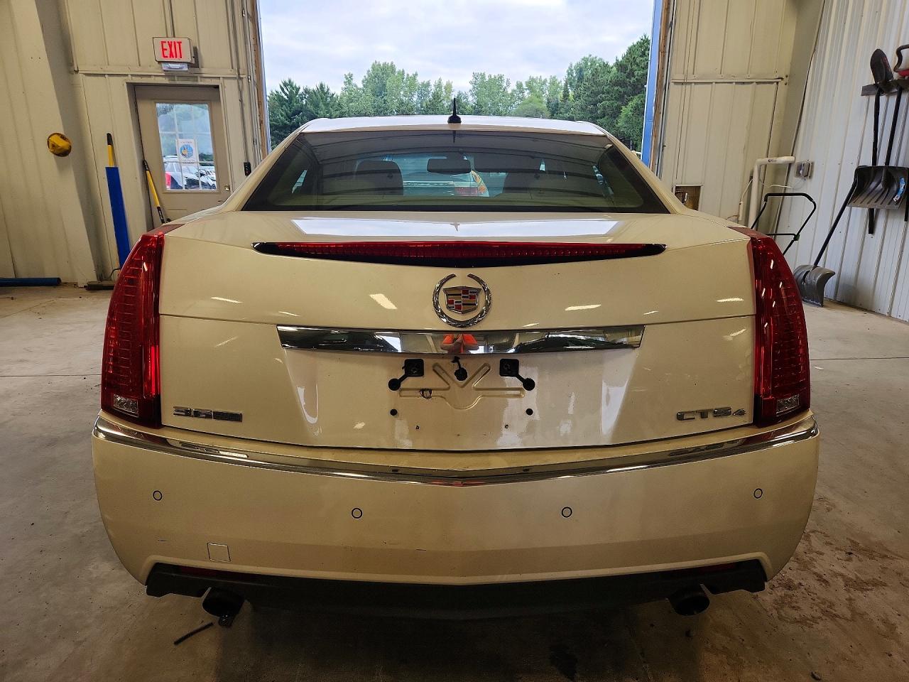 2008 Cadillac Cts Hi Feature V6 White vin: 1G6DT57V080209132