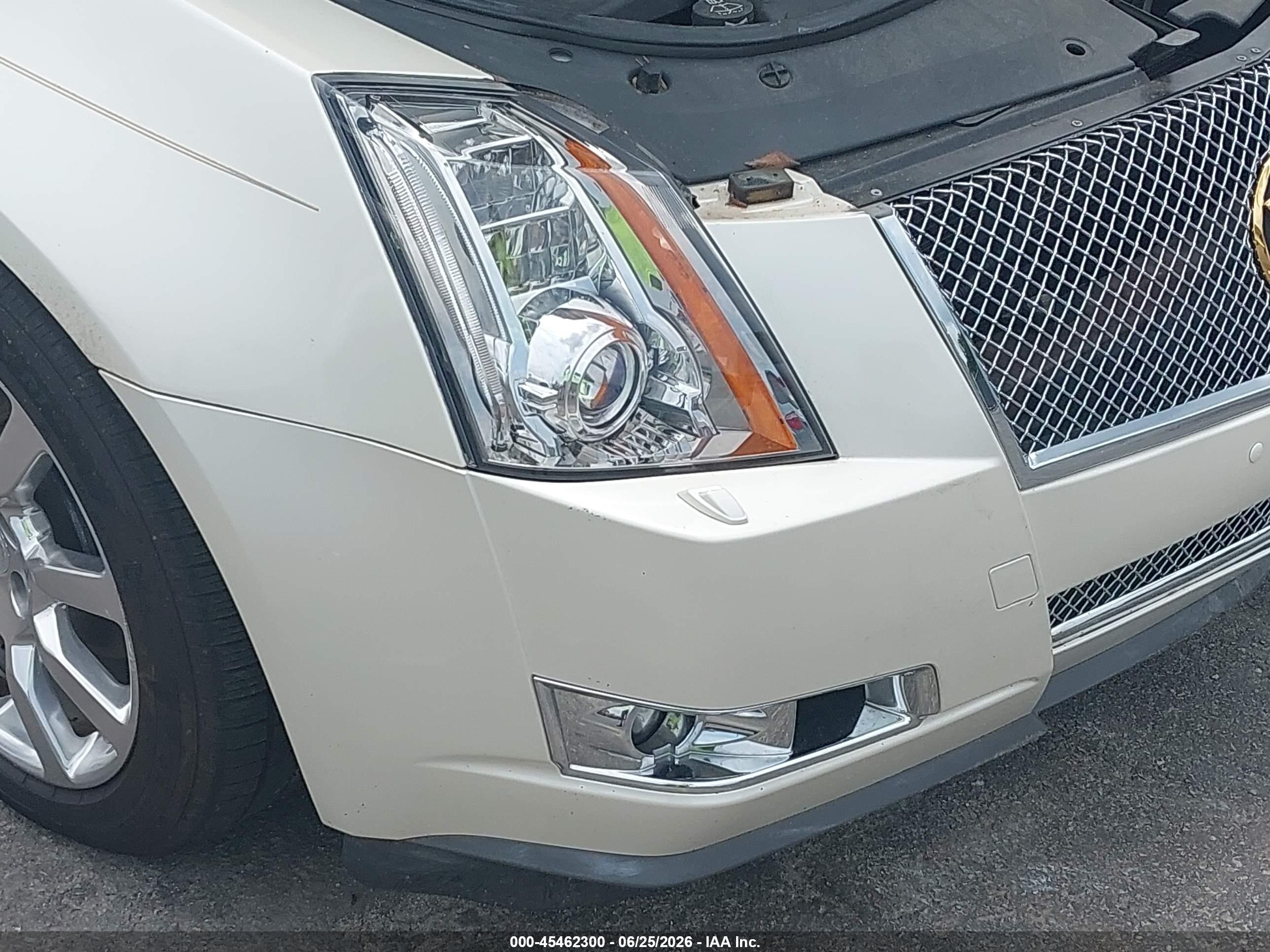 2009 Cadillac Cts Awd W/1sb Cream vin: 1G6DT57VX90150074