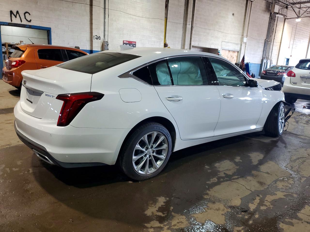 2022 Cadillac Ct5 Premium Luxury White vin: 1G6DT5RKXN0110588