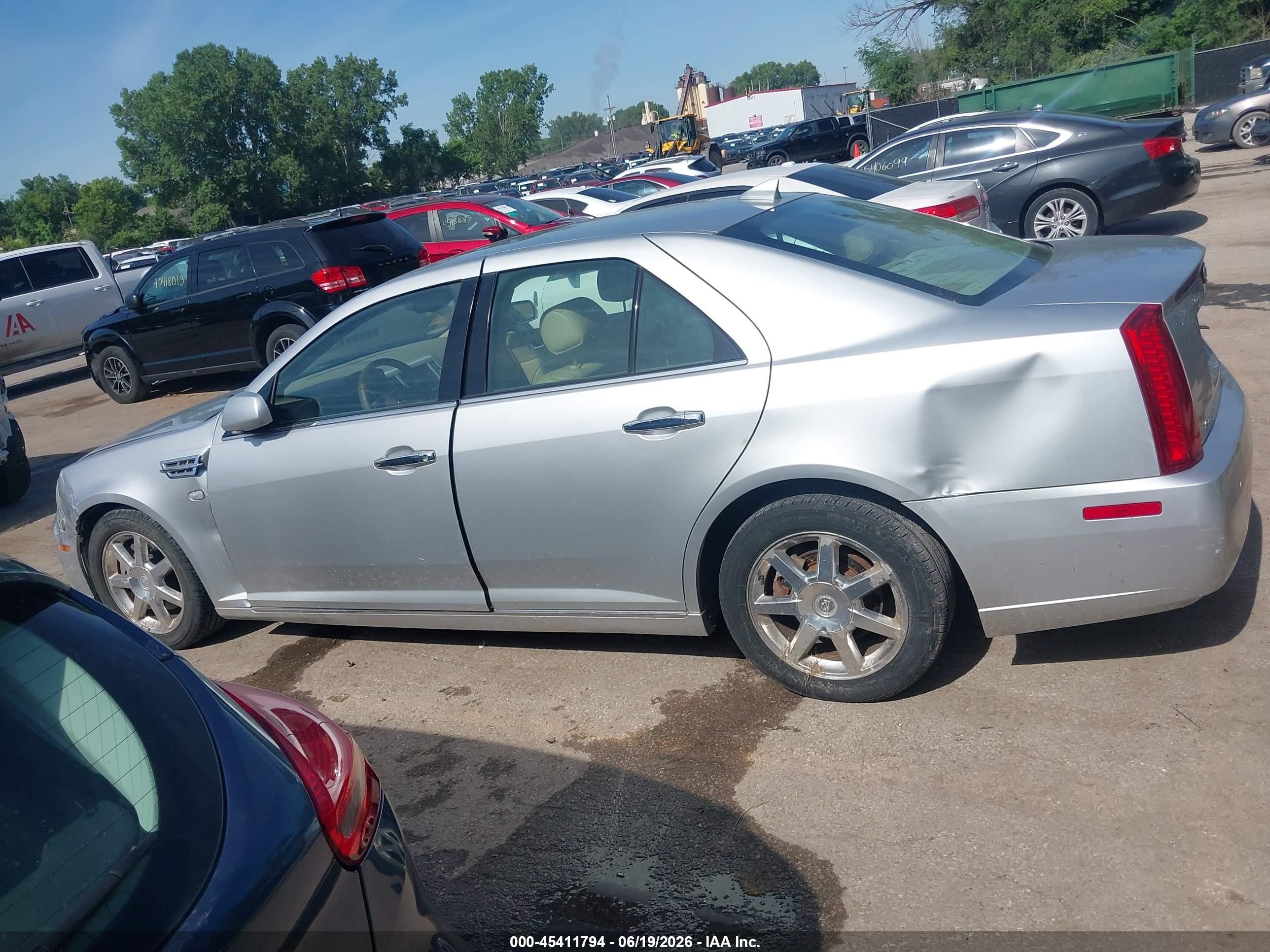 2010 Cadillac Sts Rwd W/1se Silver vin: 1G6DU6EA3A0138033