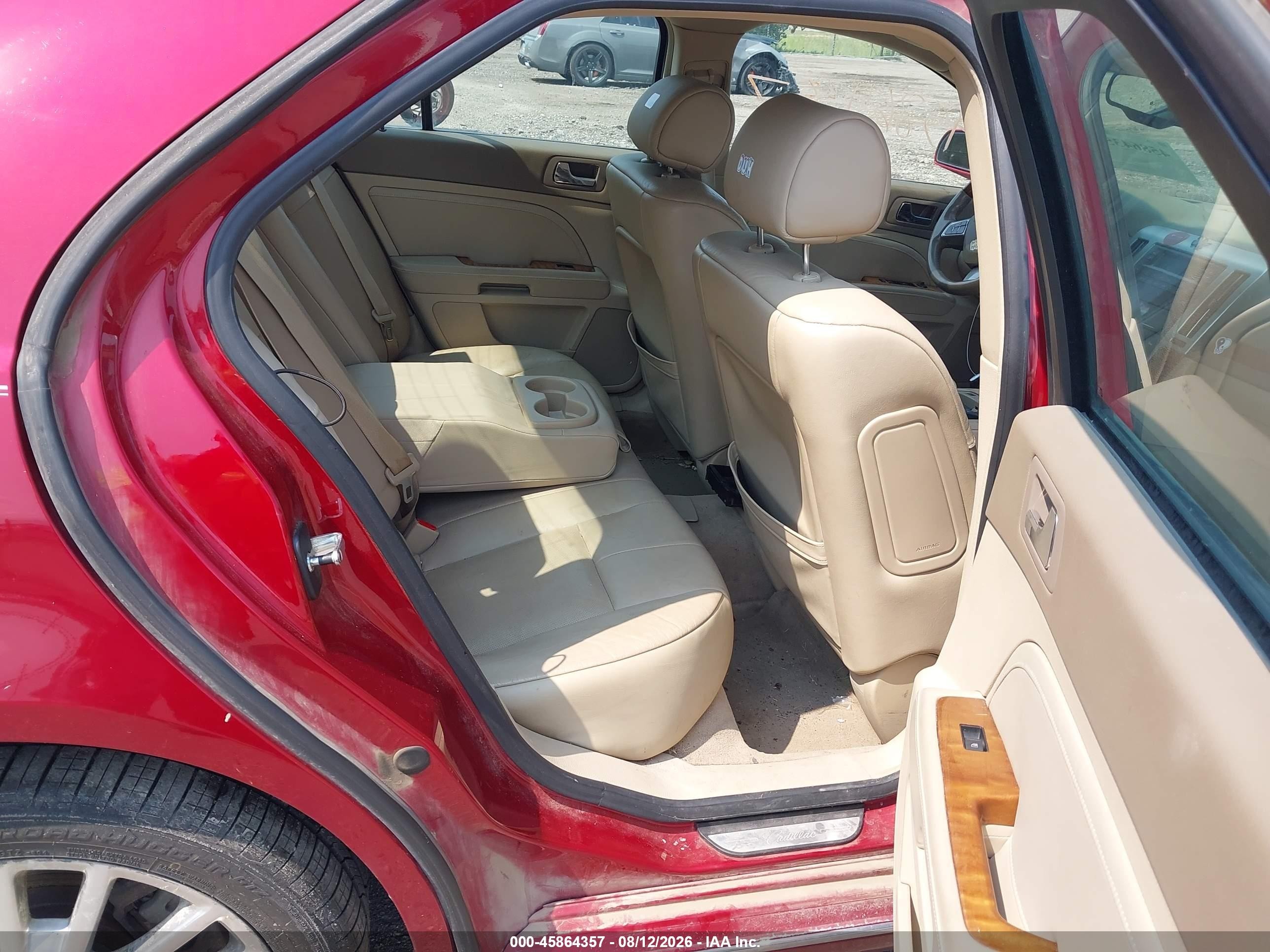 2010 Cadillac Sts Luxury Package Red vin: 1G6DU6EV1A0122867