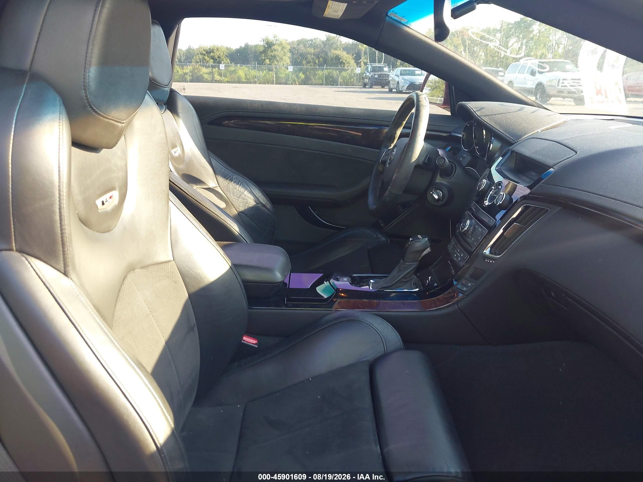 2011 Cadillac Cts-v   Red vin: 1G6DV1EP0B0168953