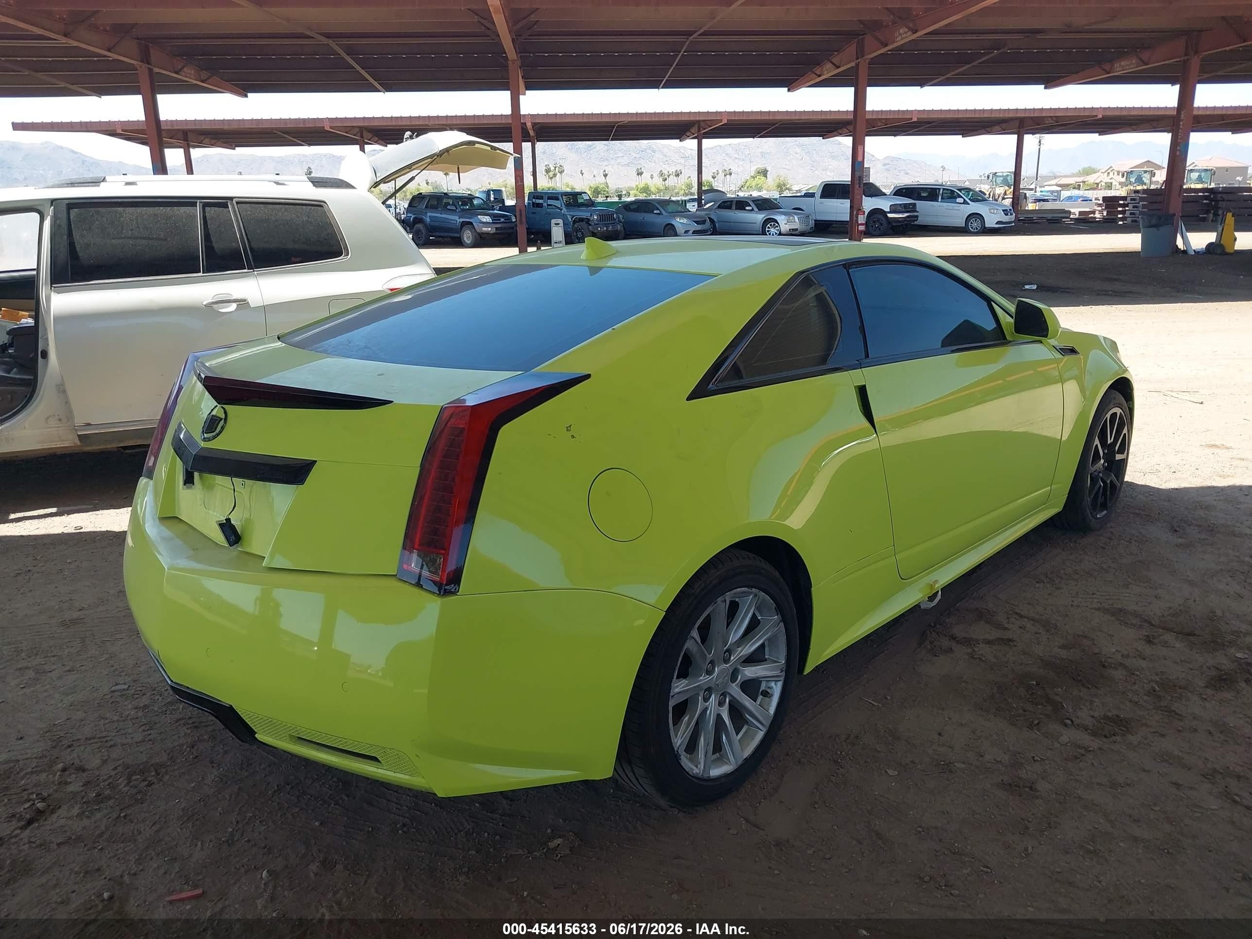 2015 Cadillac Cts-v   Green vin: 1G6DV1EP1F0100215