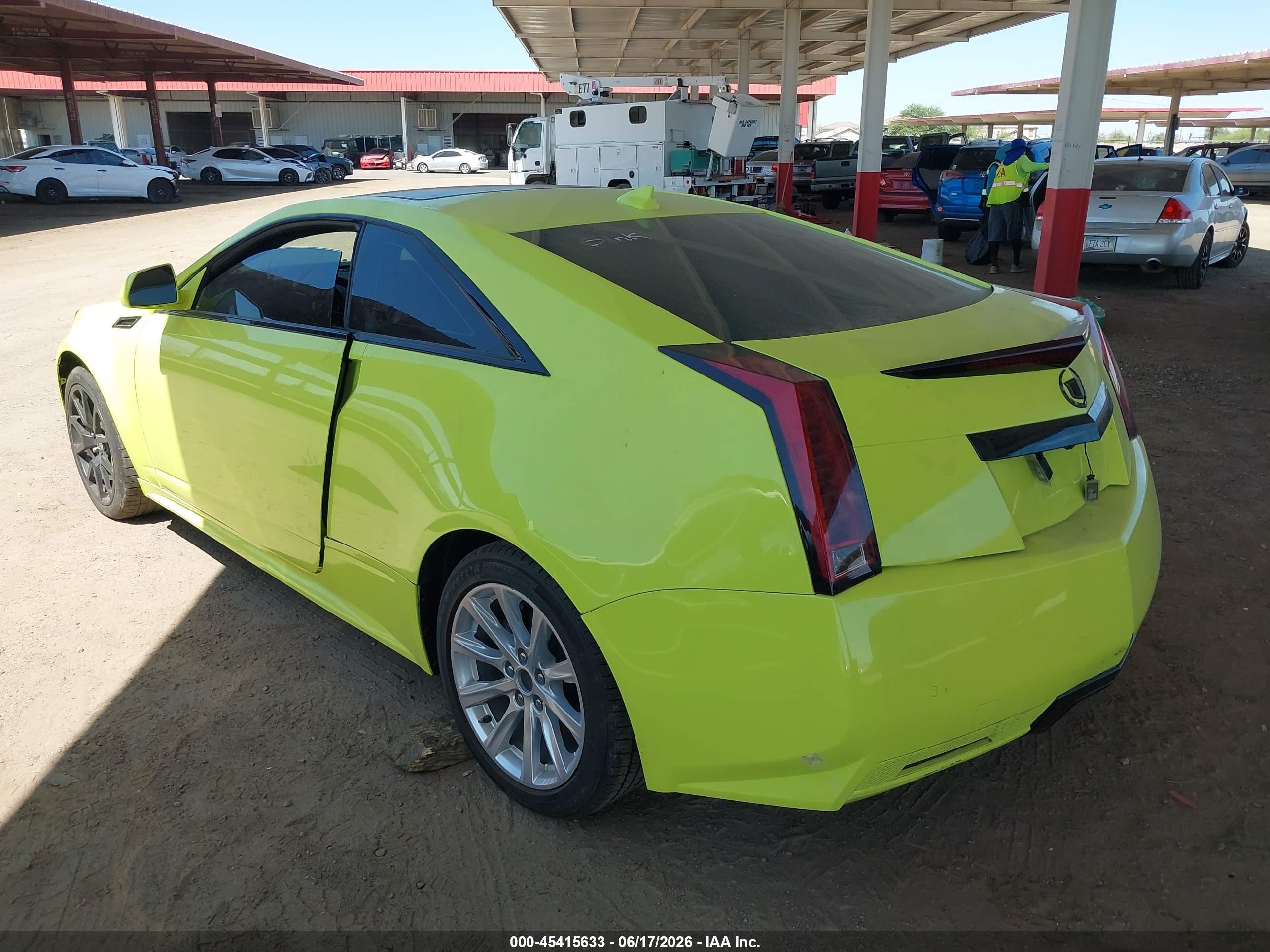 2015 Cadillac Cts-v   Green vin: 1G6DV1EP1F0100215