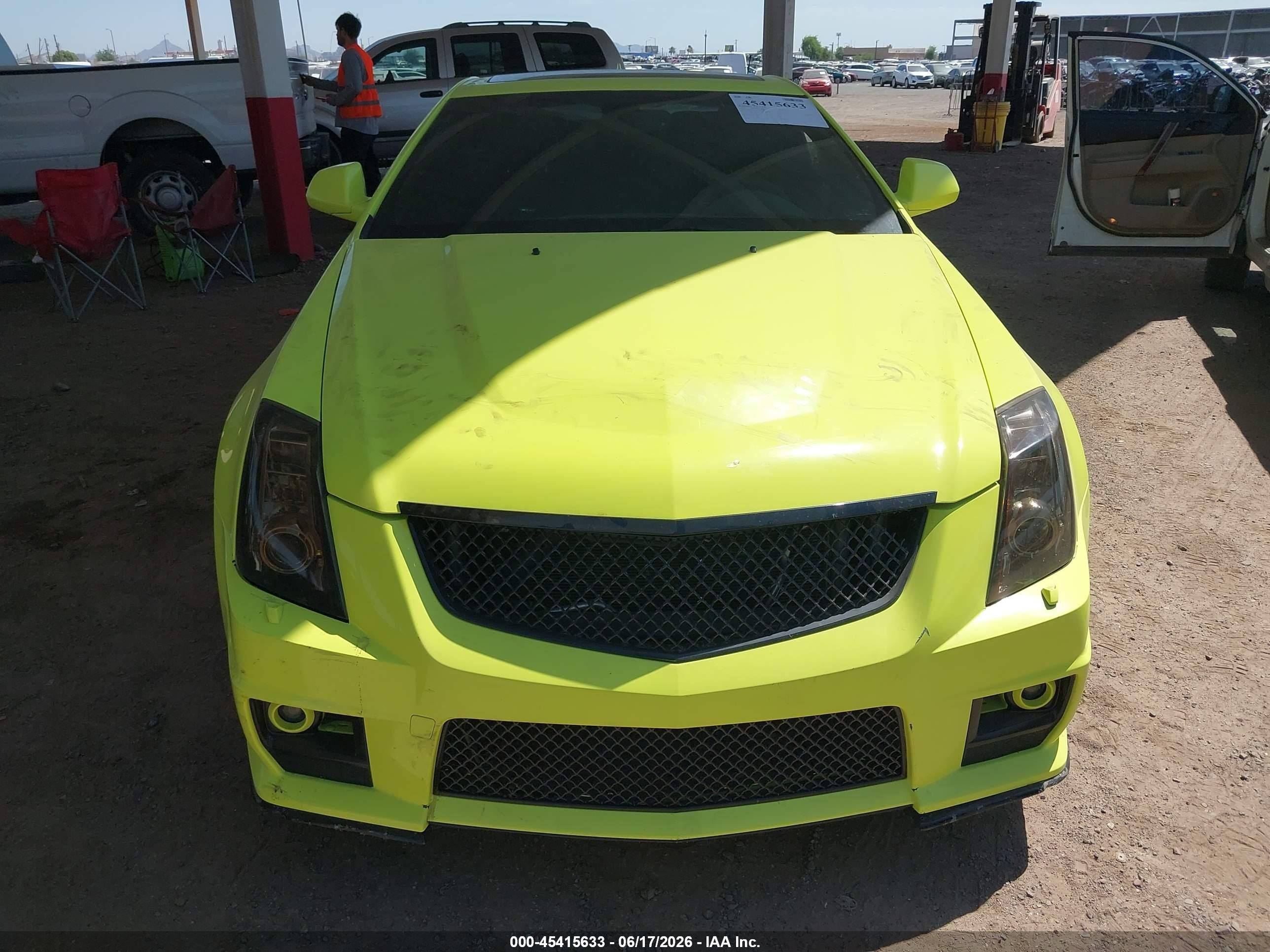 2015 Cadillac Cts-v   Green vin: 1G6DV1EP1F0100215