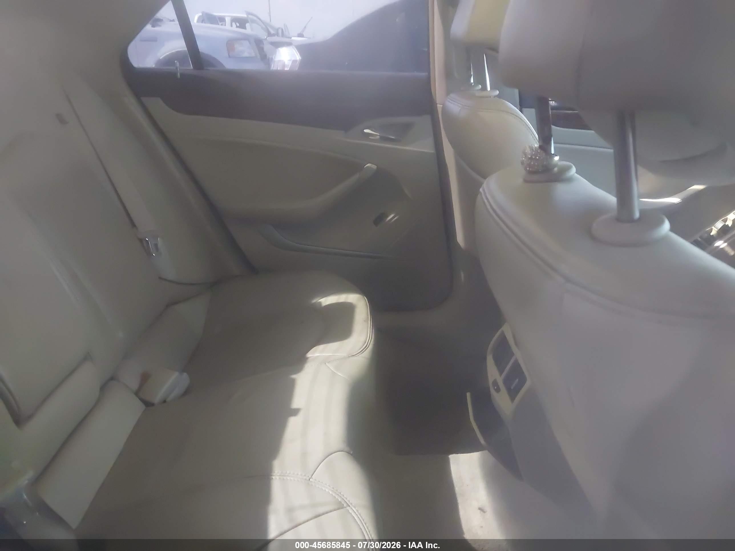 2008 Cadillac Cts Rwd W/1sb Кремовый vin: 1G6DV57V280158842