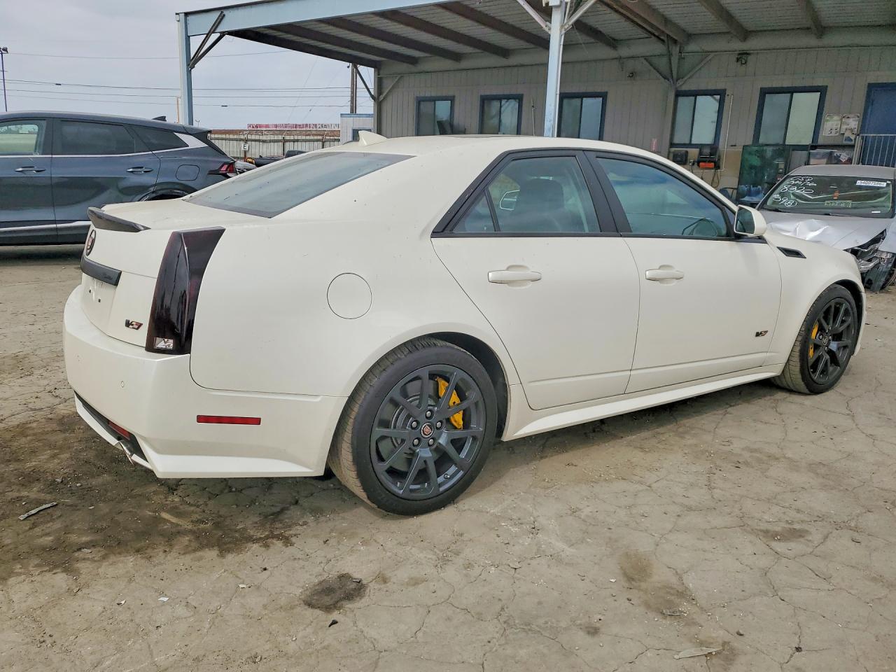 2011 Cadillac Cts-v 4d 2wd White vin: 1G6DV5EP3B0142869