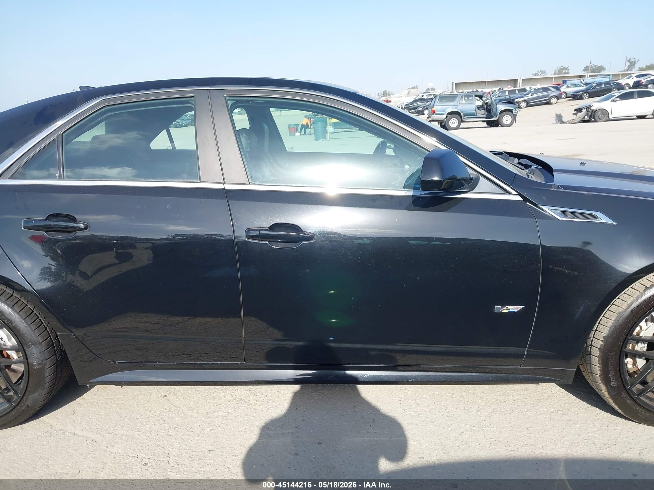 2011 Cadillac Cts-v   Черный vin: 1G6DV5EP7B0128344