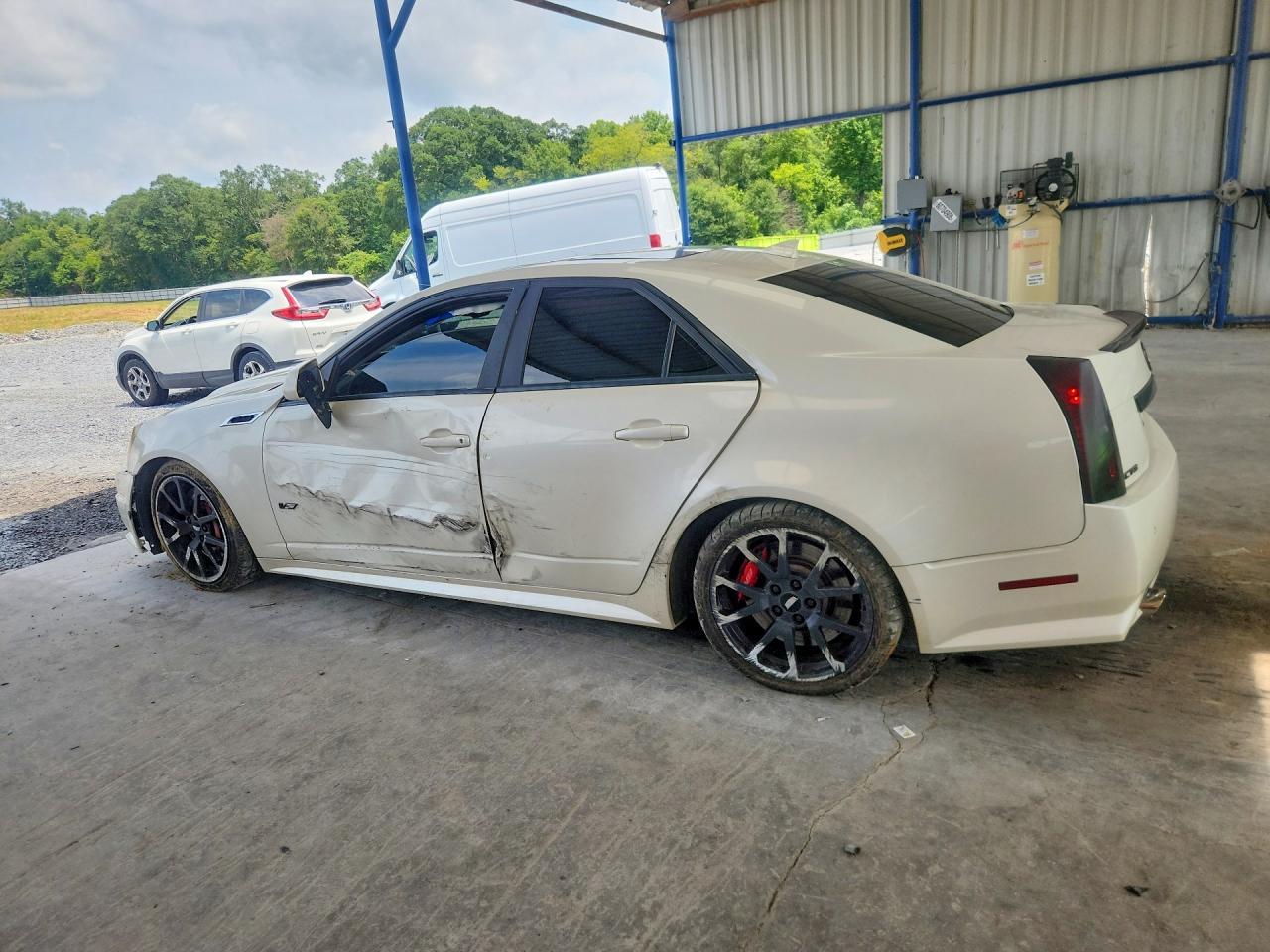 2013 Cadillac Cts-v White vin: 1G6DV5EPXD0127711