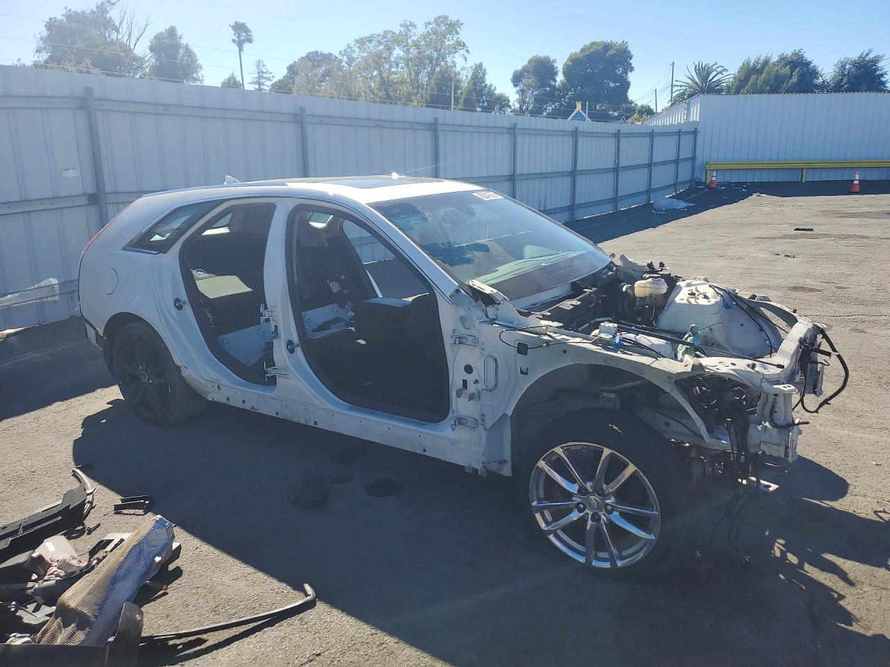 2014 Cadillac Cts-v White vin: 1G6DV8EP9E0134393