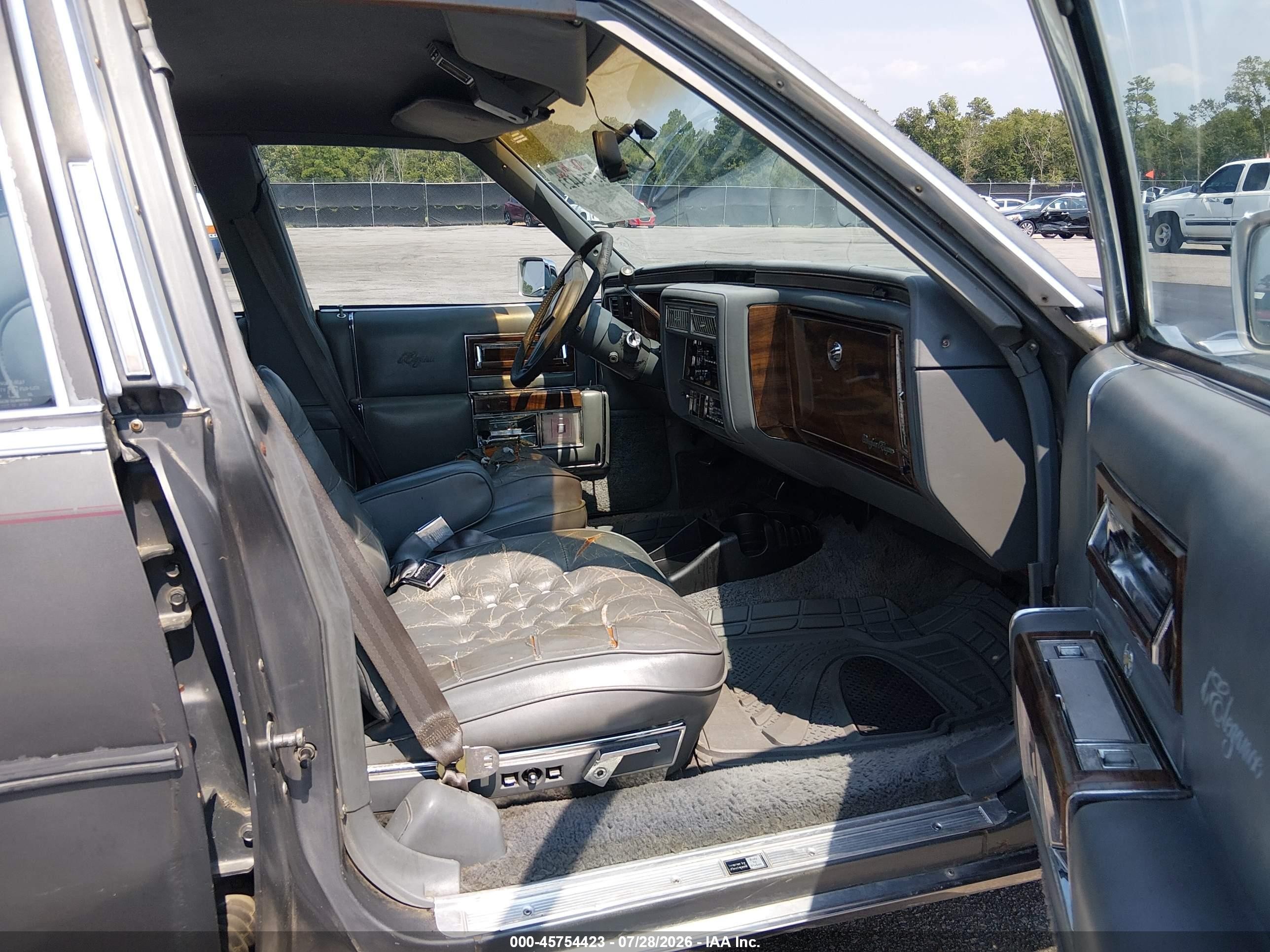1988 Cadillac Brougham   Gray vin: 1G6DW51Y0J9734641