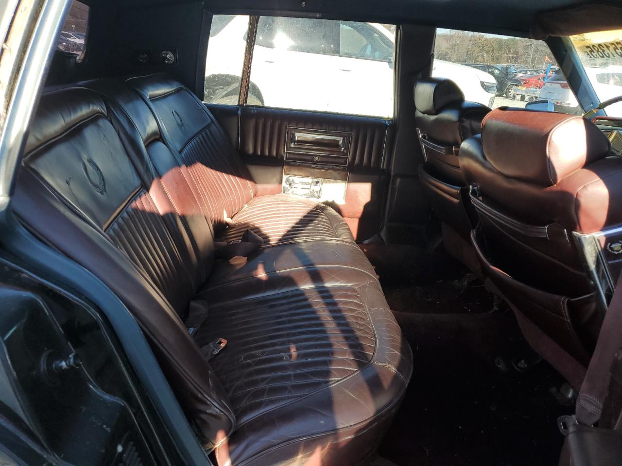 1987 Cadillac Brougham Black vin: 1G6DW51Y2H9760555