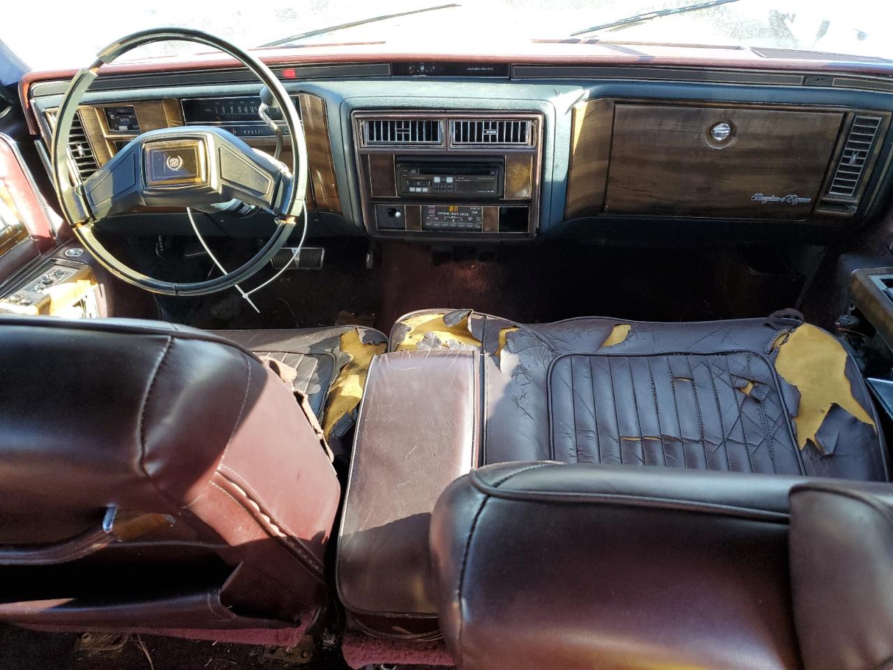 1987 Cadillac Brougham Black vin: 1G6DW51Y2H9760555