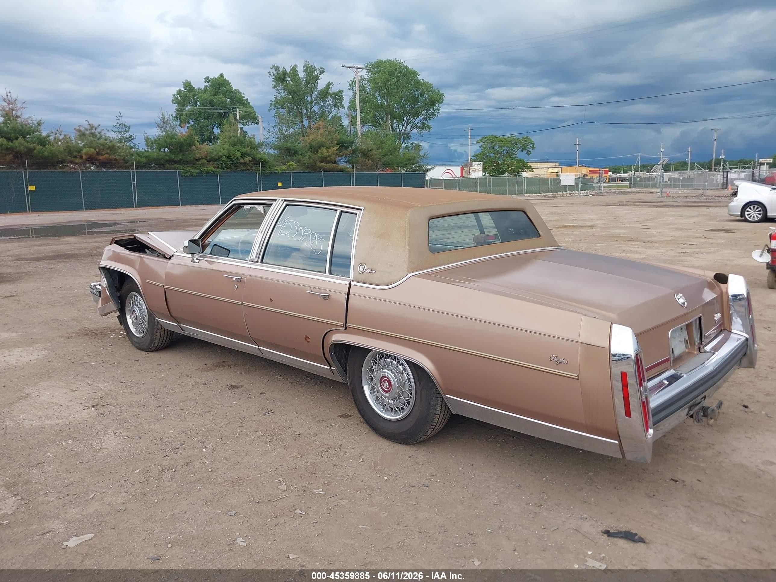 1988 Cadillac Brougham   Brown vin: 1G6DW51Y2J9702872