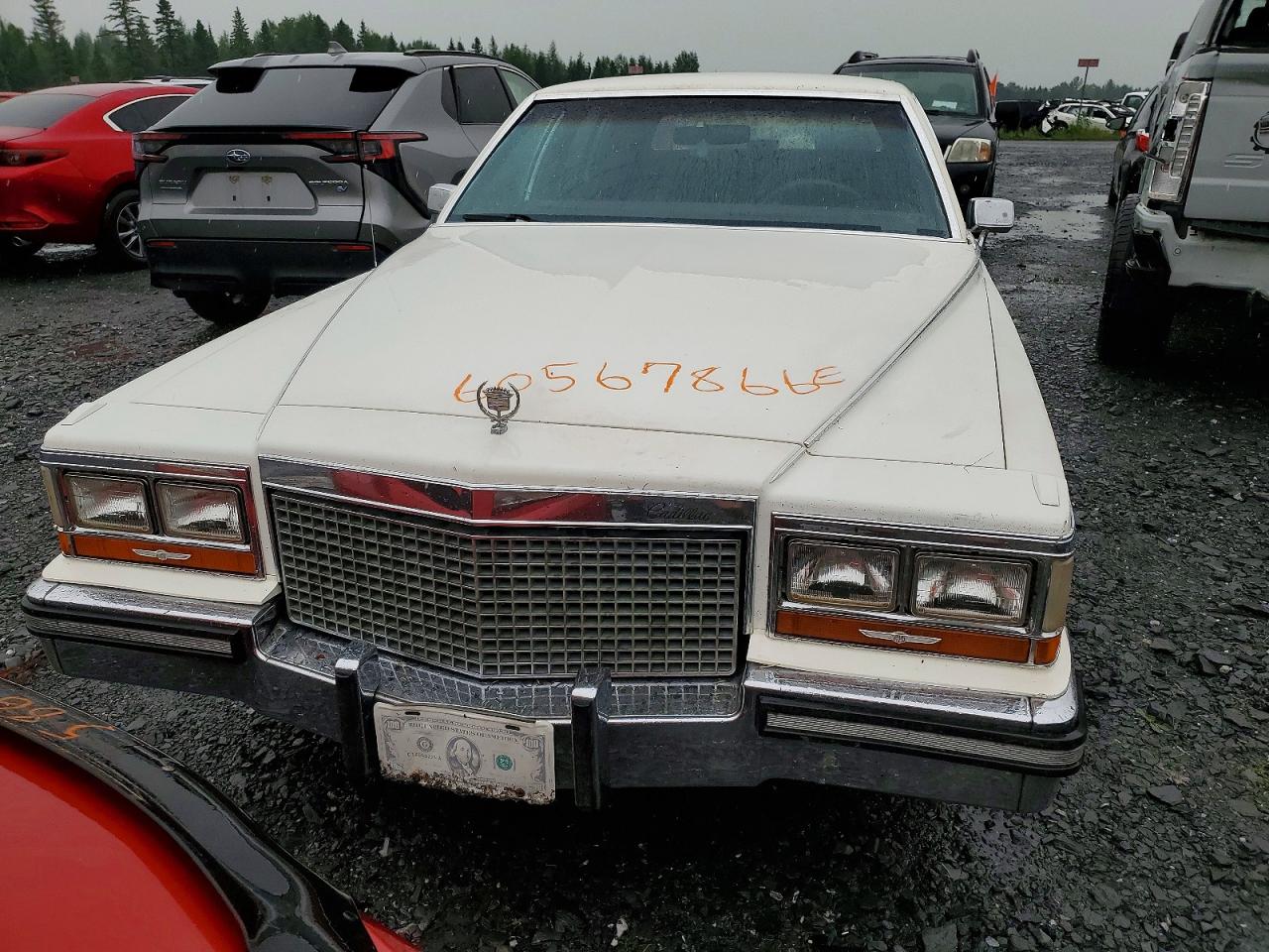 1988 Cadillac Brougham Cream vin: 1G6DW51Y2JR764630