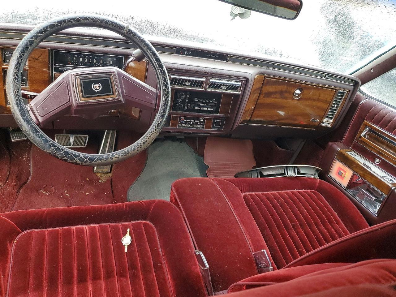 1988 Cadillac Brougham Cream vin: 1G6DW51Y2JR764630