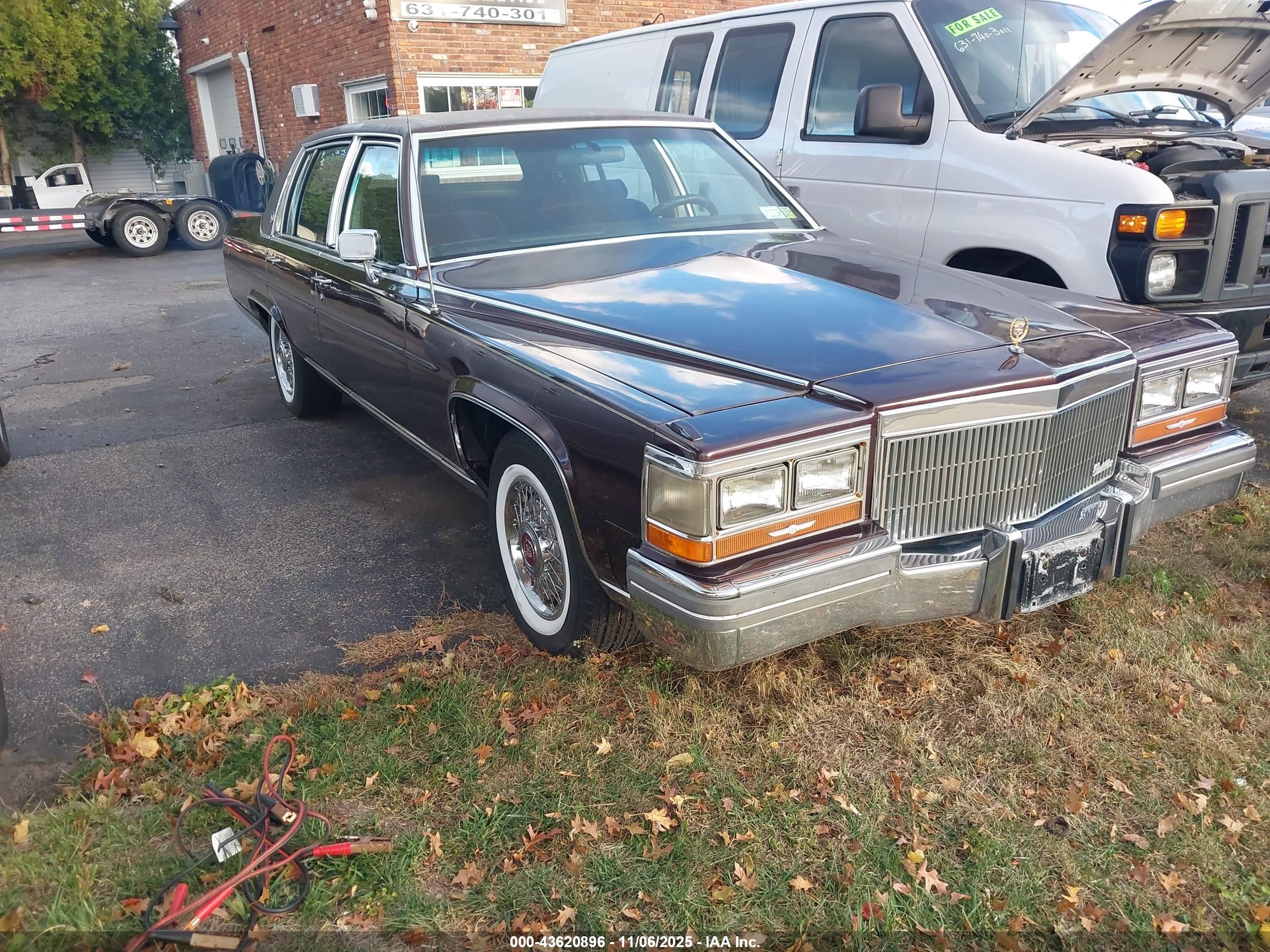 1988 Cadillac Brougham   vin: 1G6DW51Y3J9721303