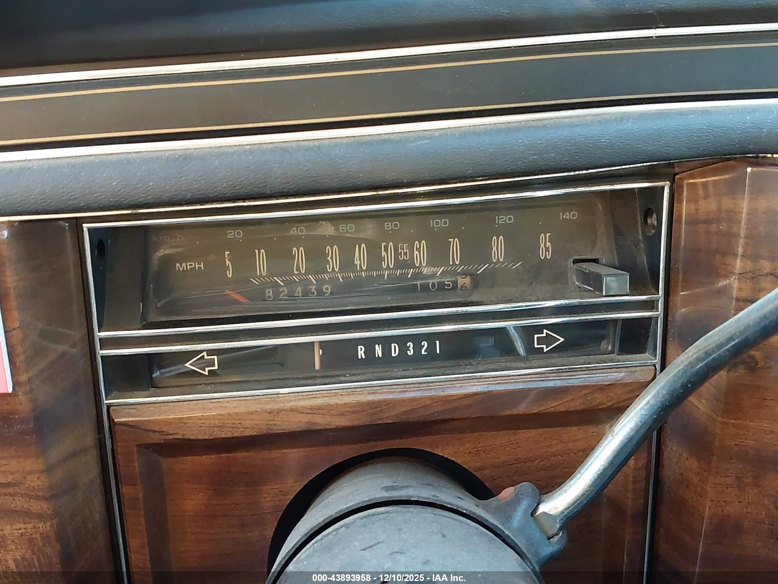 1987 Cadillac Brougham   Black vin: 1G6DW51Y7H9727406