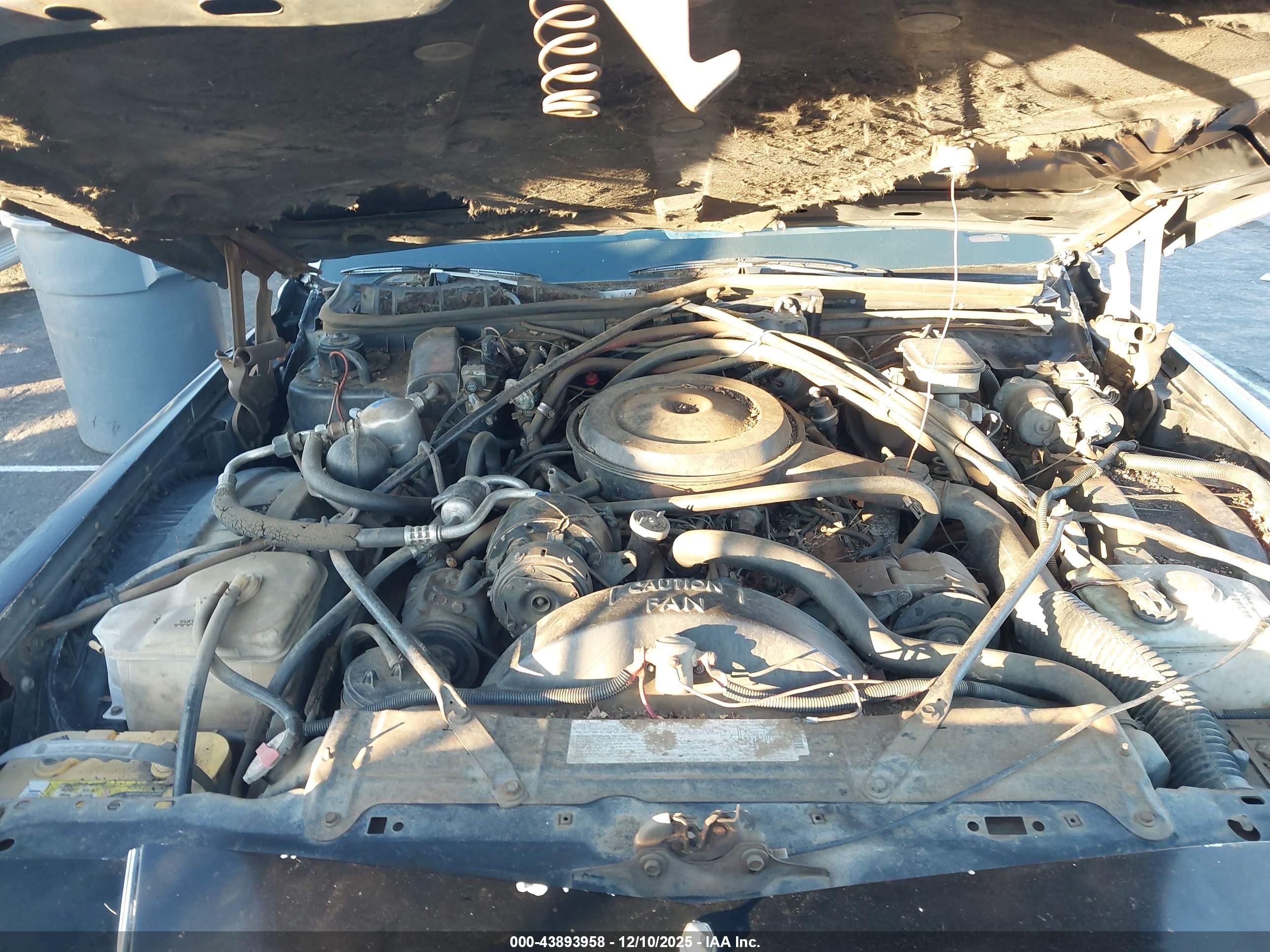 1987 Cadillac Brougham   Black vin: 1G6DW51Y7H9727406