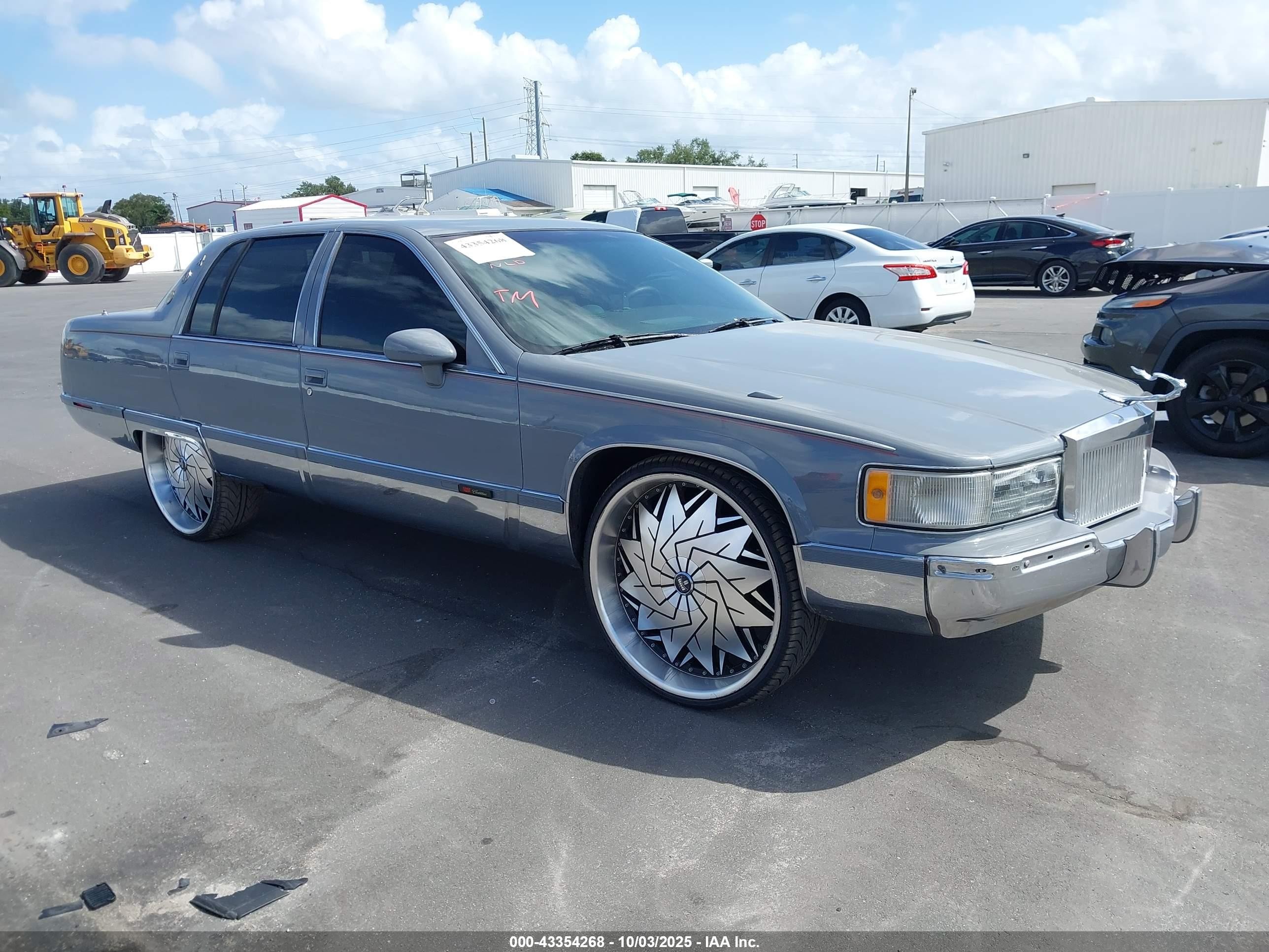1994 Cadillac Fleetwood Brougham Gray vin: 1G6DW52P0RR724581