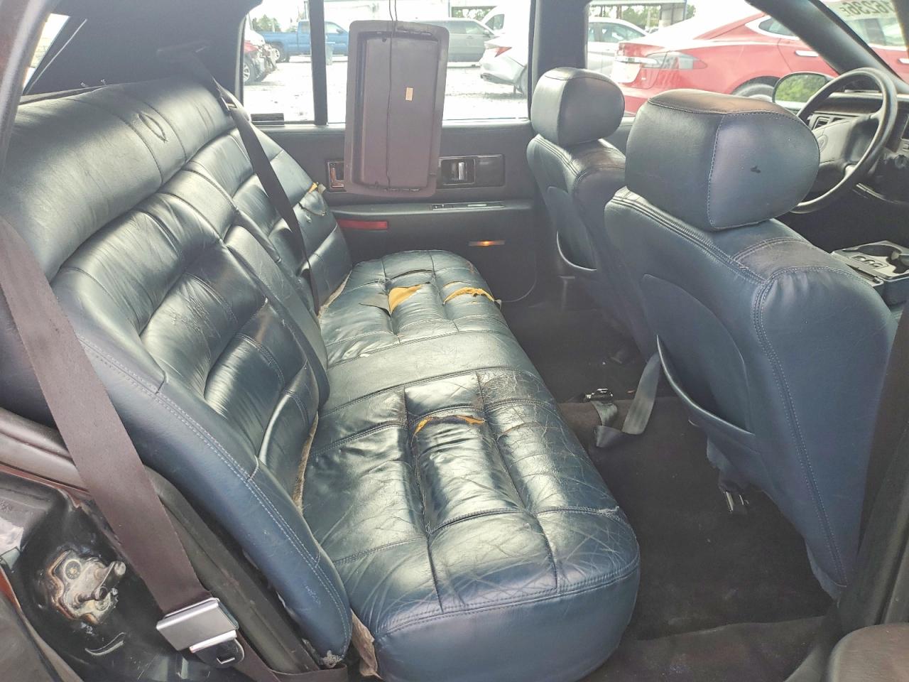 1995 Cadillac Fleetwood Base Черный vin: 1G6DW52P0SR704367