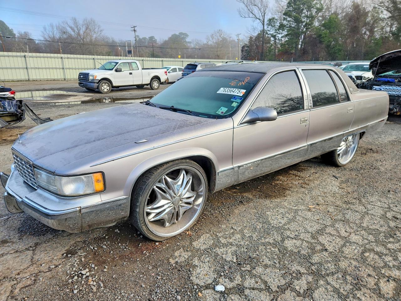 1996 Cadillac Fleetwood Base Gray vin: 1G6DW52P1TR702676