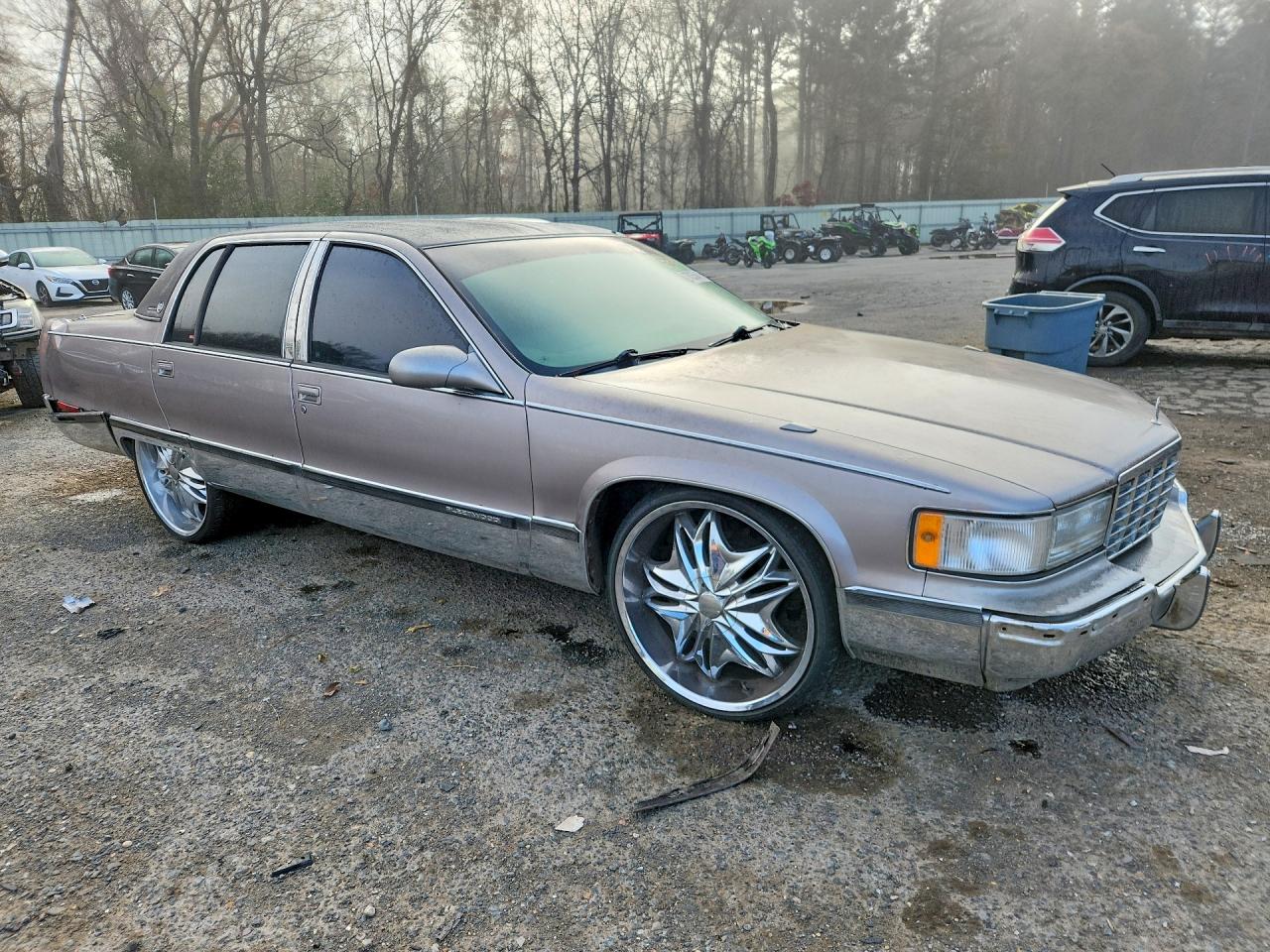 1996 Cadillac Fleetwood Base Gray vin: 1G6DW52P1TR702676