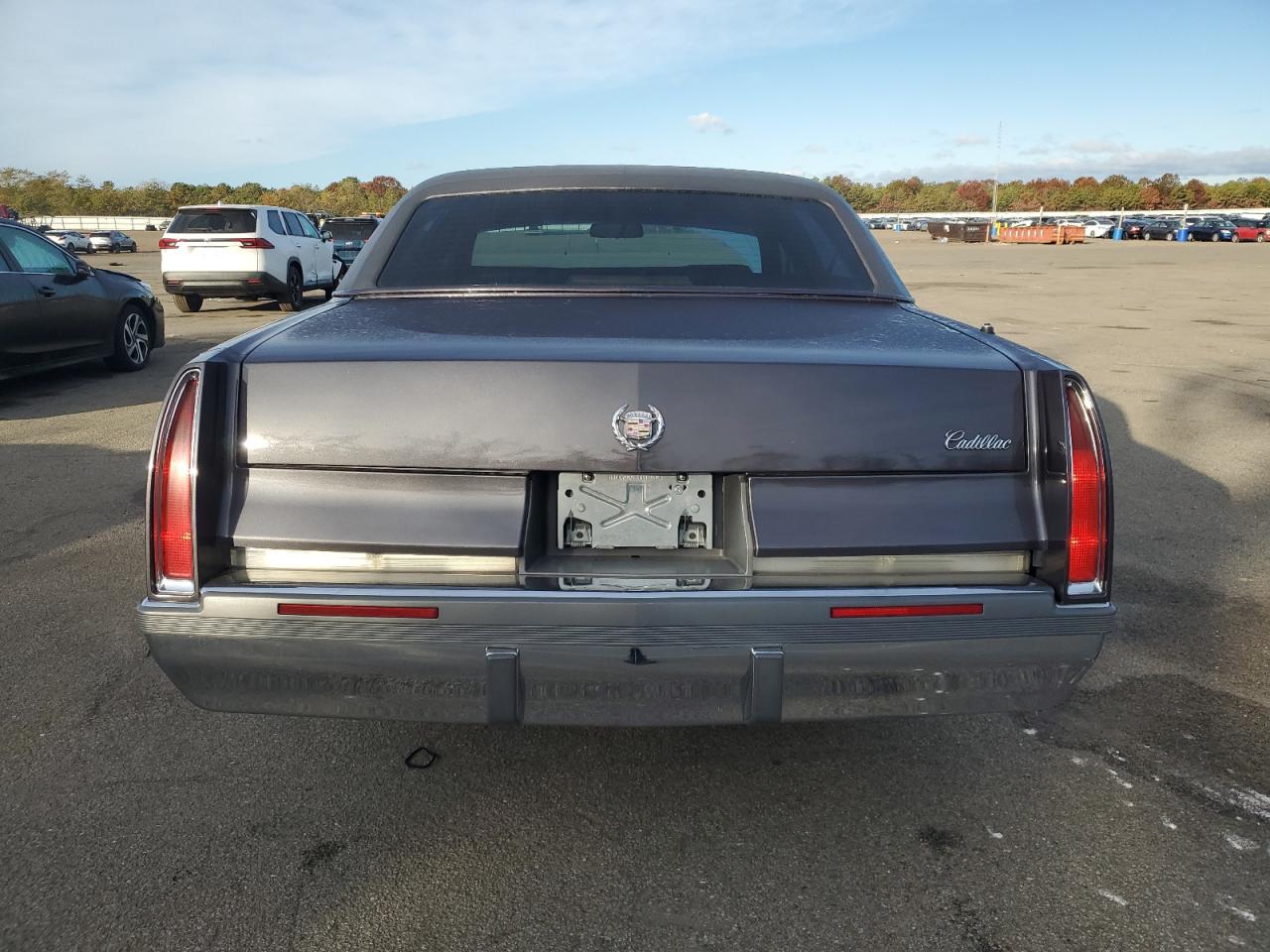 1995 Cadillac Fleetwood Base Gray vin: 1G6DW52P2SR713118