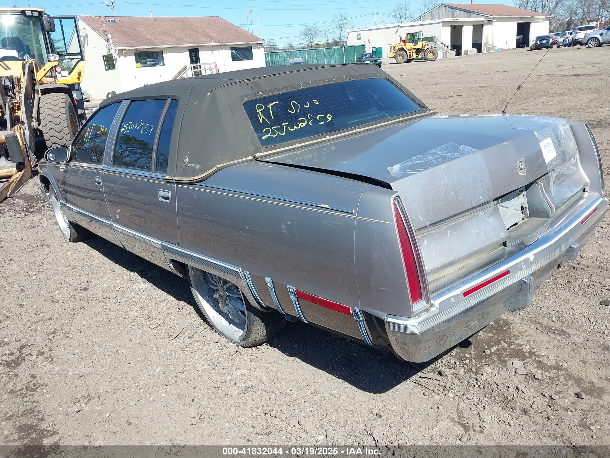 1996 Cadillac Fleetwood Brougham Серый vin: 1G6DW52P2TR700192