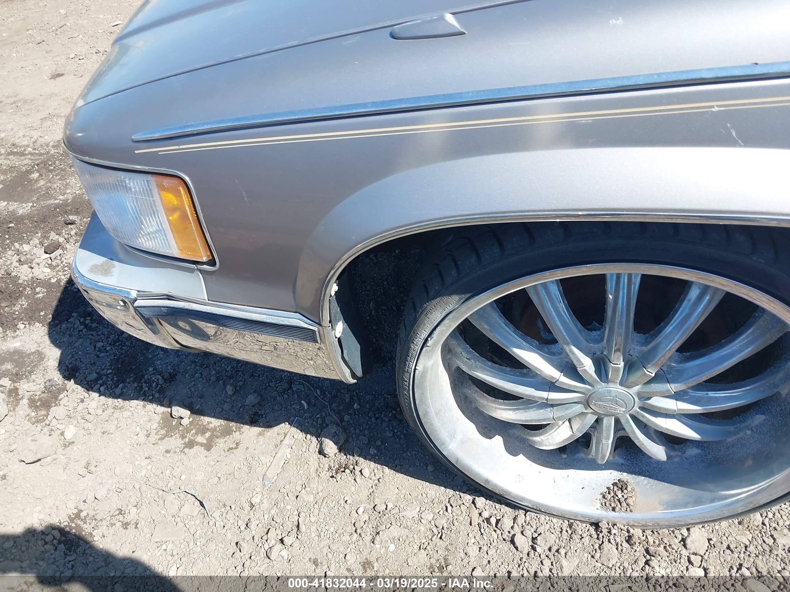 1996 Cadillac Fleetwood Brougham Серый vin: 1G6DW52P2TR700192