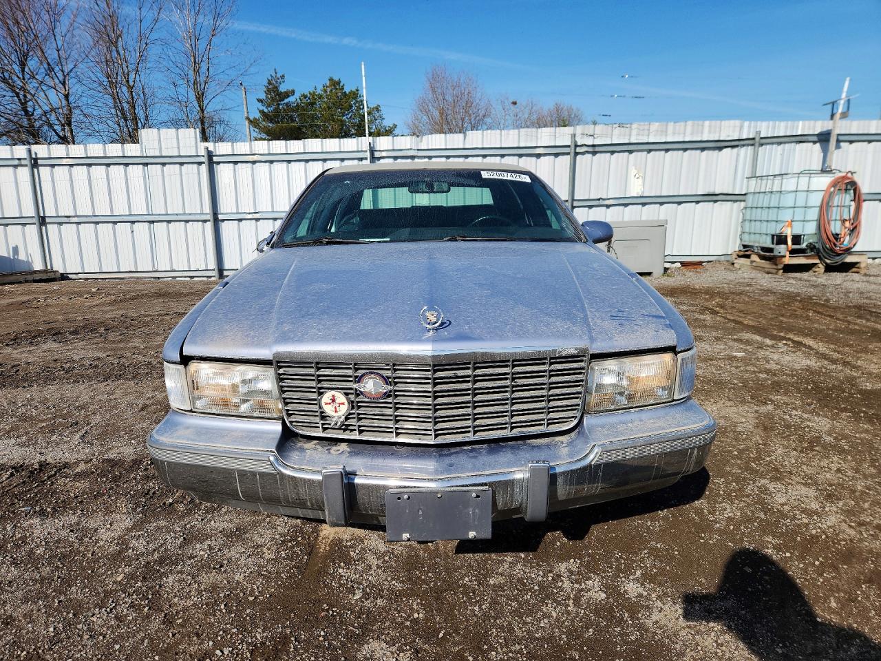 1996 Cadillac Fleetwood Base Blue vin: 1G6DW52P2TR704081
