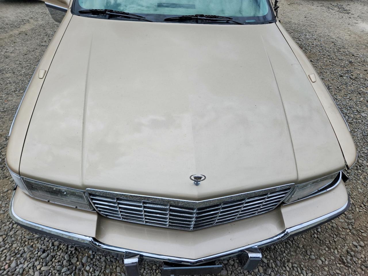 1995 Cadillac Fleetwood Base Tan vin: 1G6DW52P3SR707814