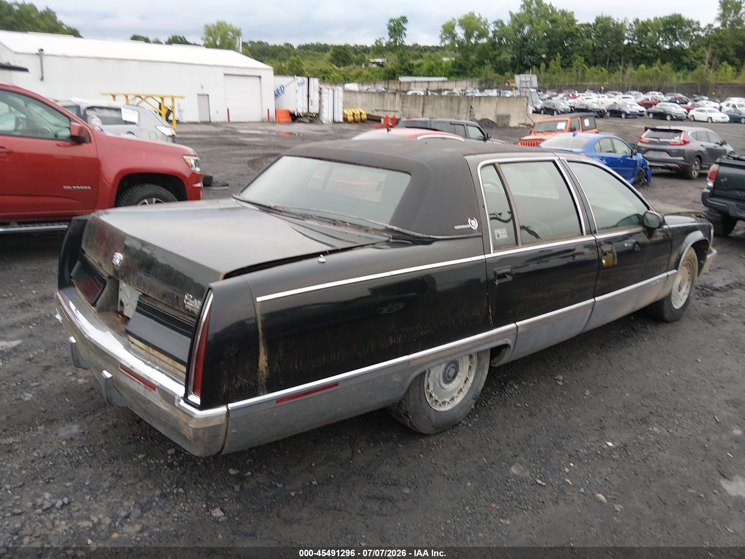 1994 Cadillac Fleetwood Brougham Black vin: 1G6DW52P4RR722784