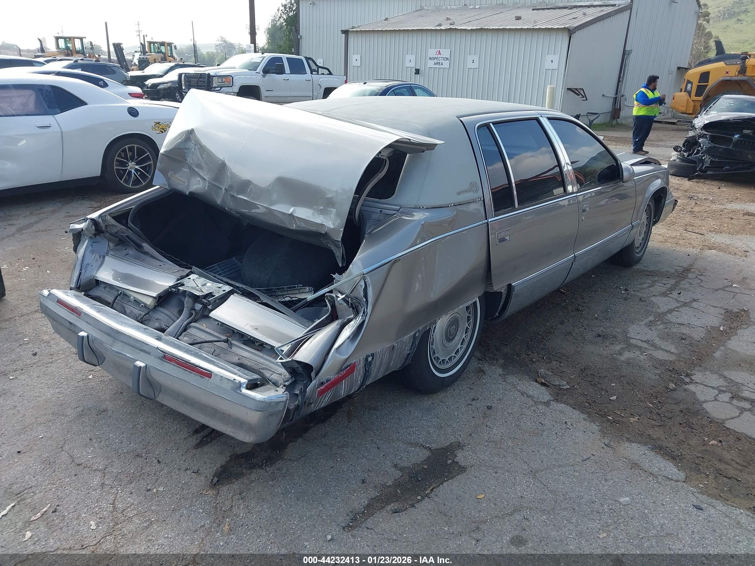 1996 Cadillac Fleetwood Brougham Серебряный vin: 1G6DW52P4TR707628