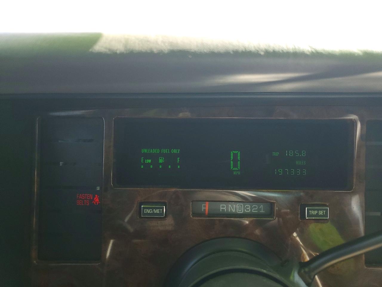1996 Cadillac Fleetwood Base/brougham White vin: 1G6DW52P4TR709475