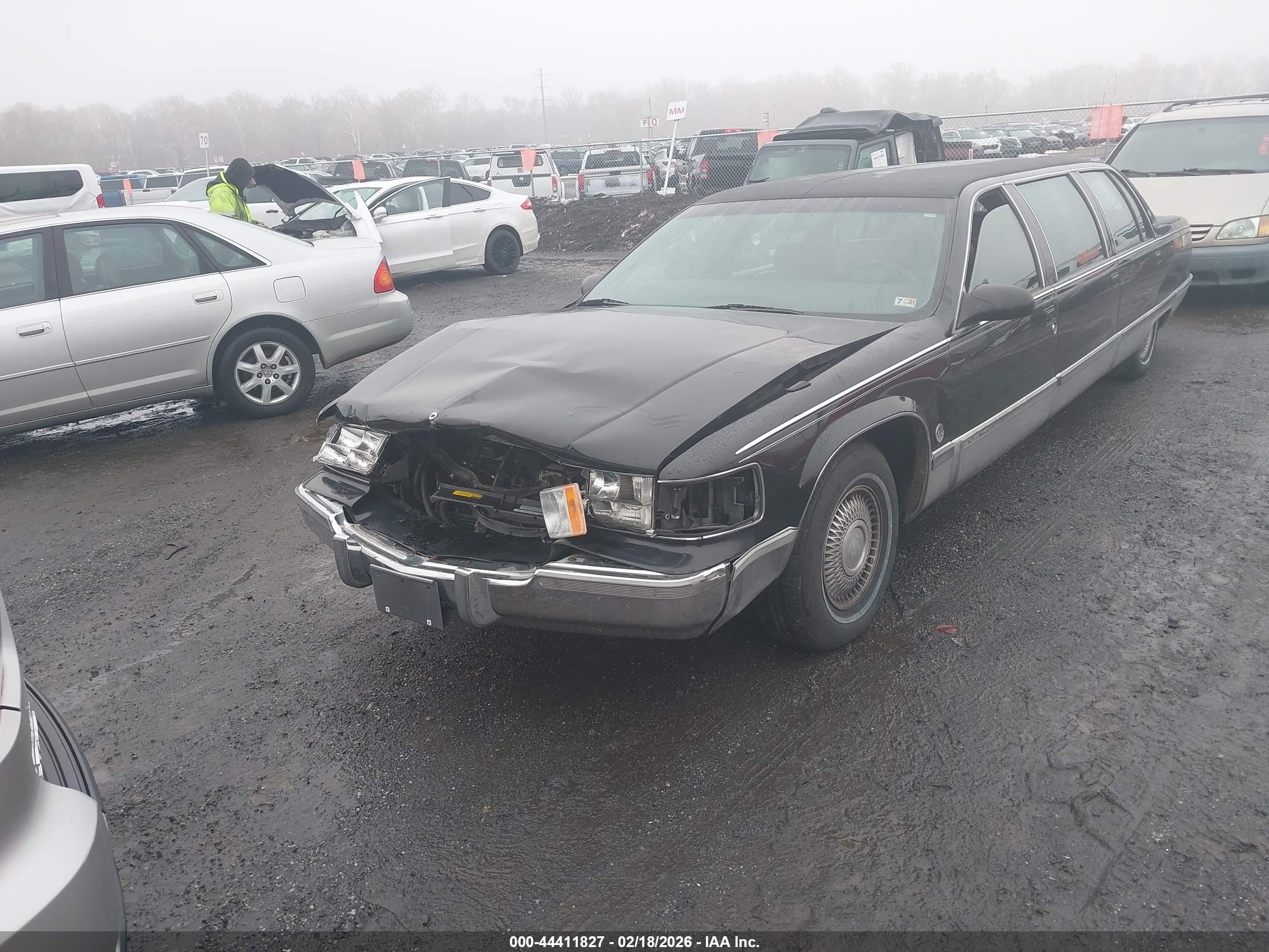 1996 Cadillac Fleetwood Brougham Black vin: 1G6DW52P4TR711825