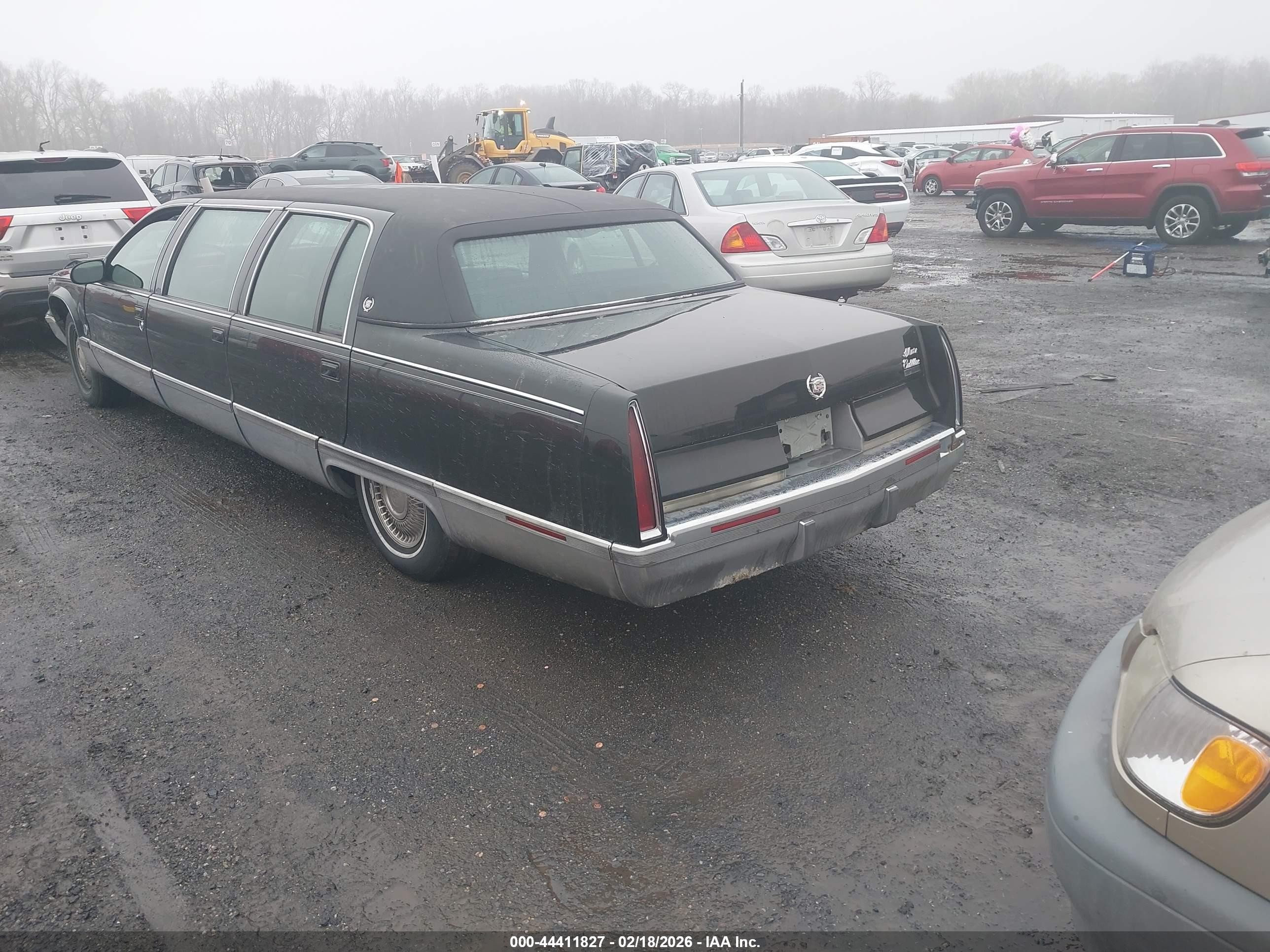 1996 Cadillac Fleetwood Brougham Black vin: 1G6DW52P4TR711825