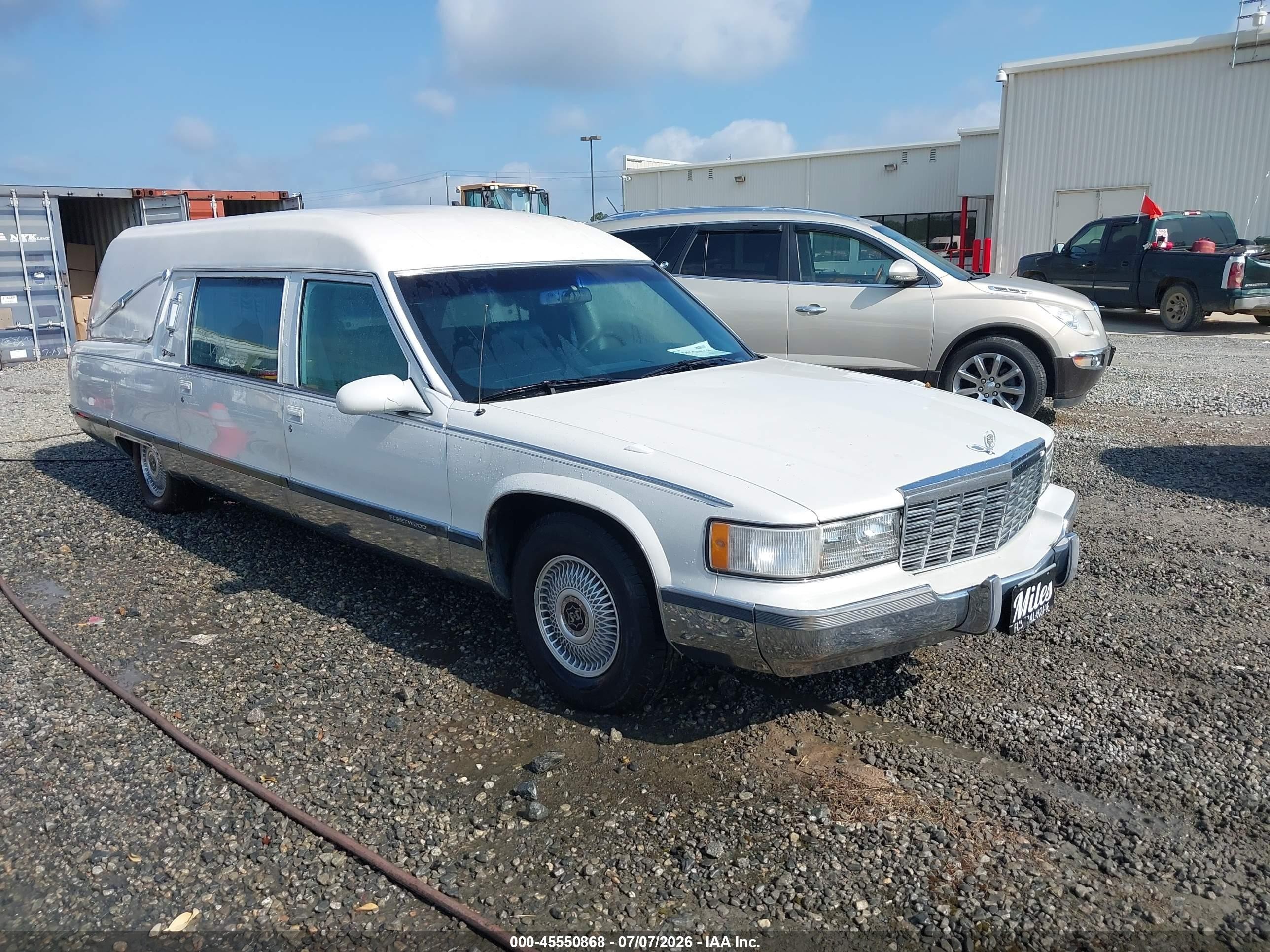 1G6DW52P6TR702513