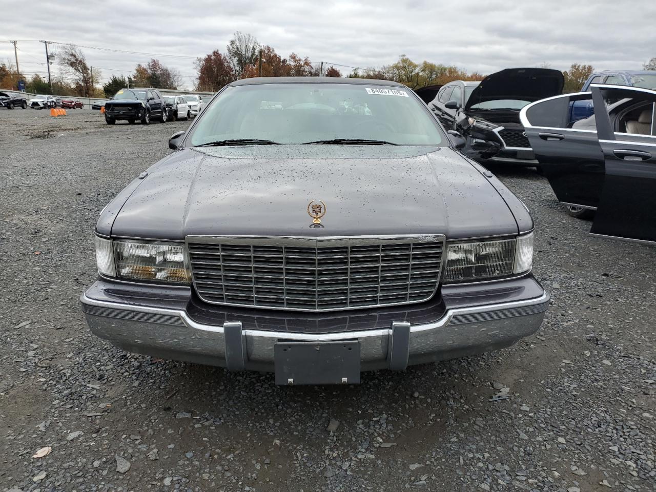 1995 Cadillac Fleetwood Base Purple vin: 1G6DW52P7SR706410