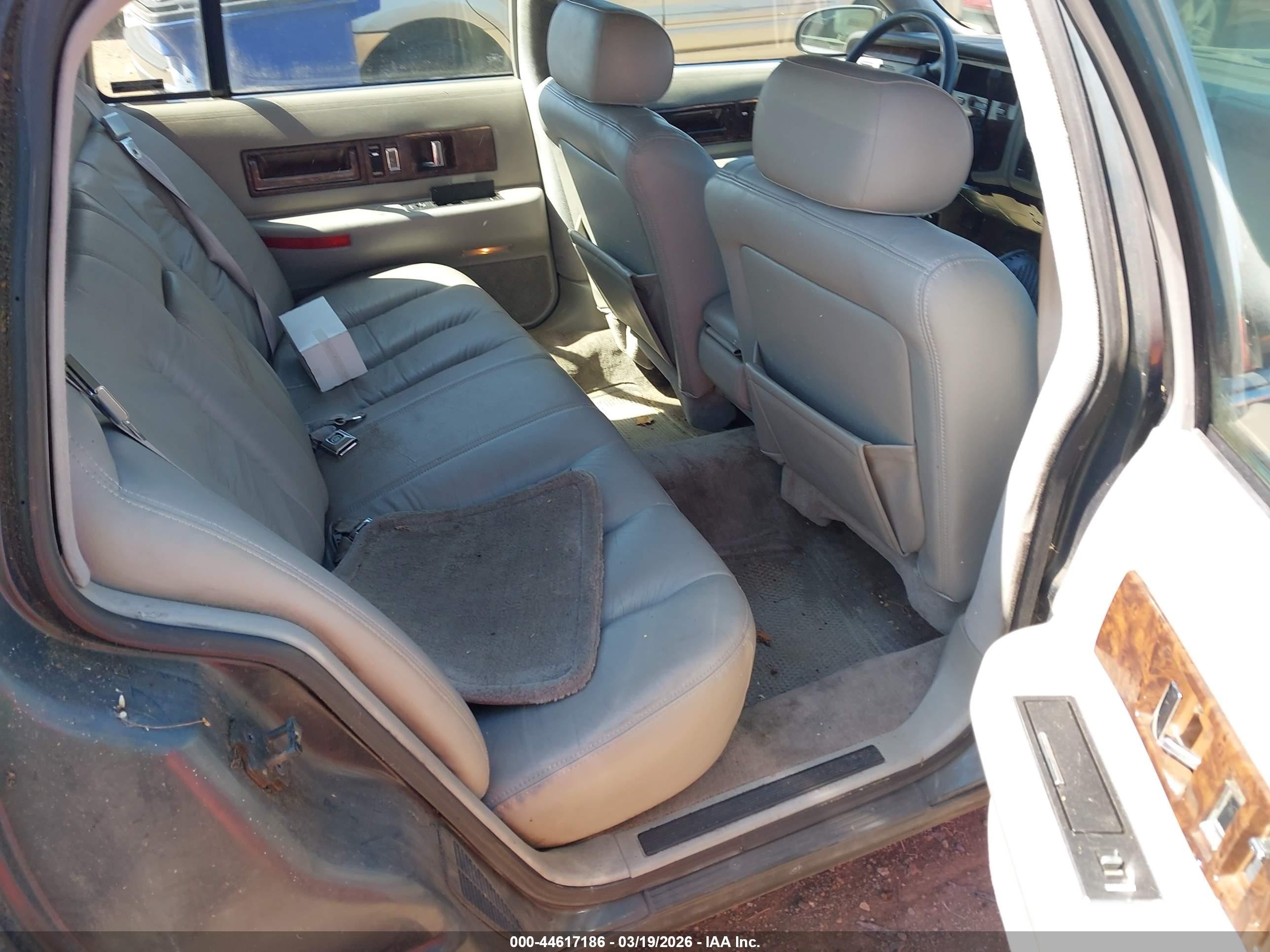 1995 Cadillac Fleetwood Brougham Blue vin: 1G6DW52P7SR715625