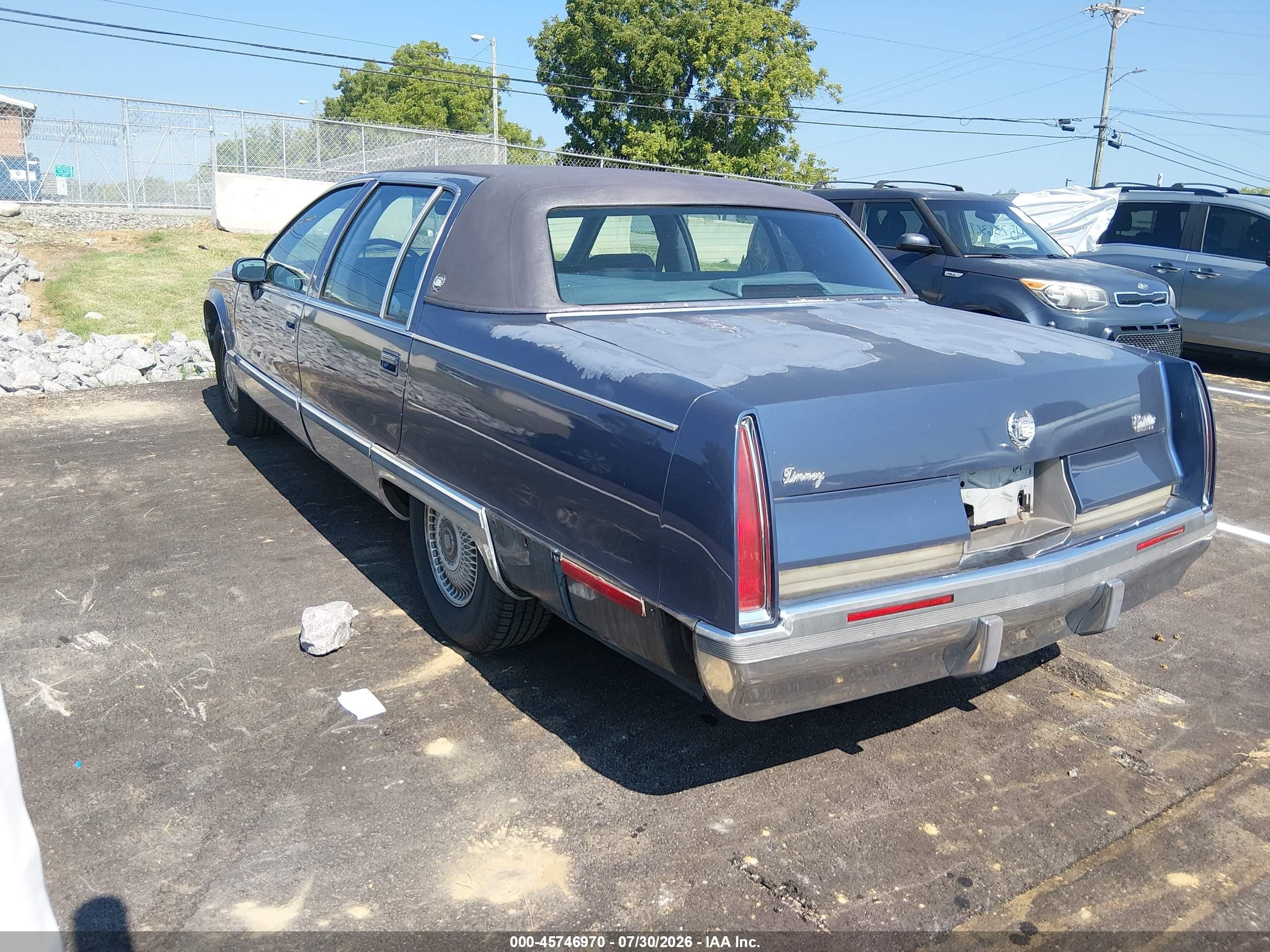 1994 Cadillac Fleetwood Brougham Blue vin: 1G6DW52P8RR716194
