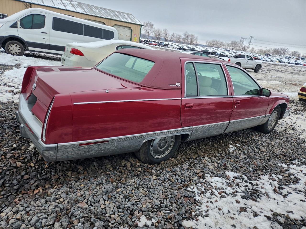 1996 Cadillac Fleetwood Base Burgundy vin: 1G6DW52PXTR712137