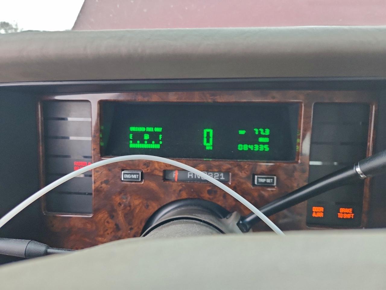 1996 Cadillac Fleetwood Base Burgundy vin: 1G6DW52PXTR712137